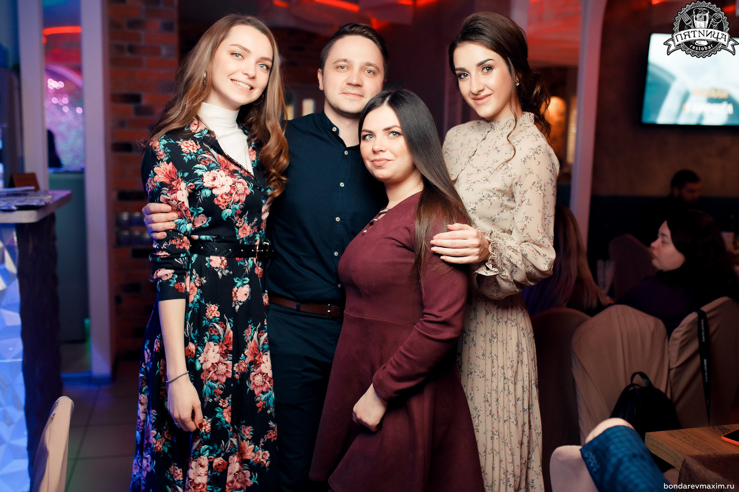 РЕСТОБАР ПЯТНИЦА 01 02 2020. Максим Бондарев, коммерческий фотограф для бизнеса | Курск