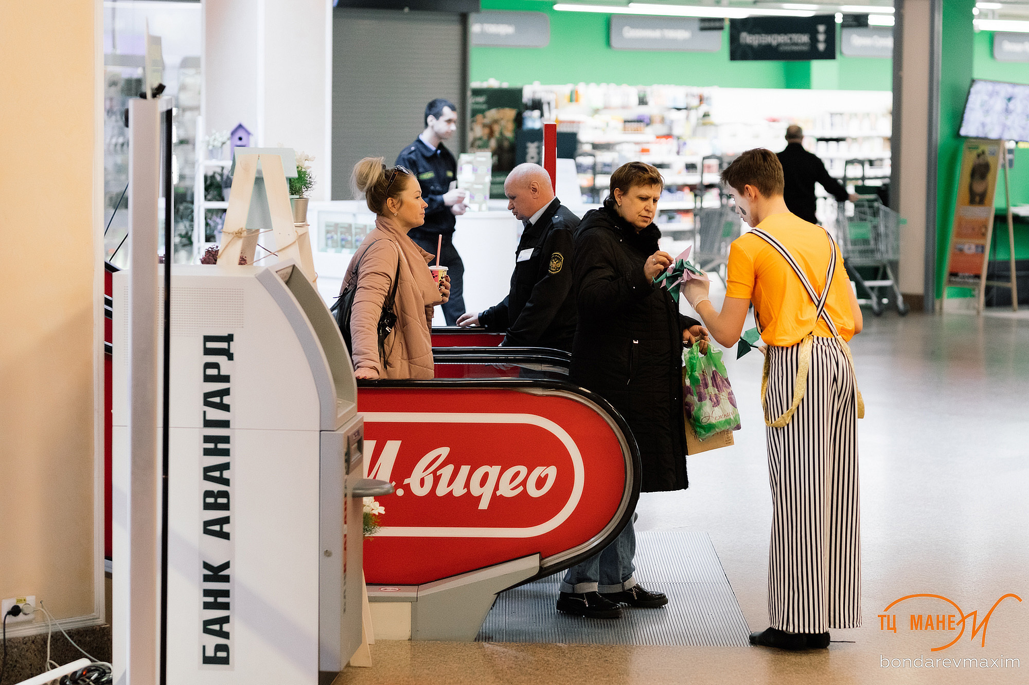 ТЦ Манеж. Максим Бондарев, коммерческий фотограф для бизнеса | Курск