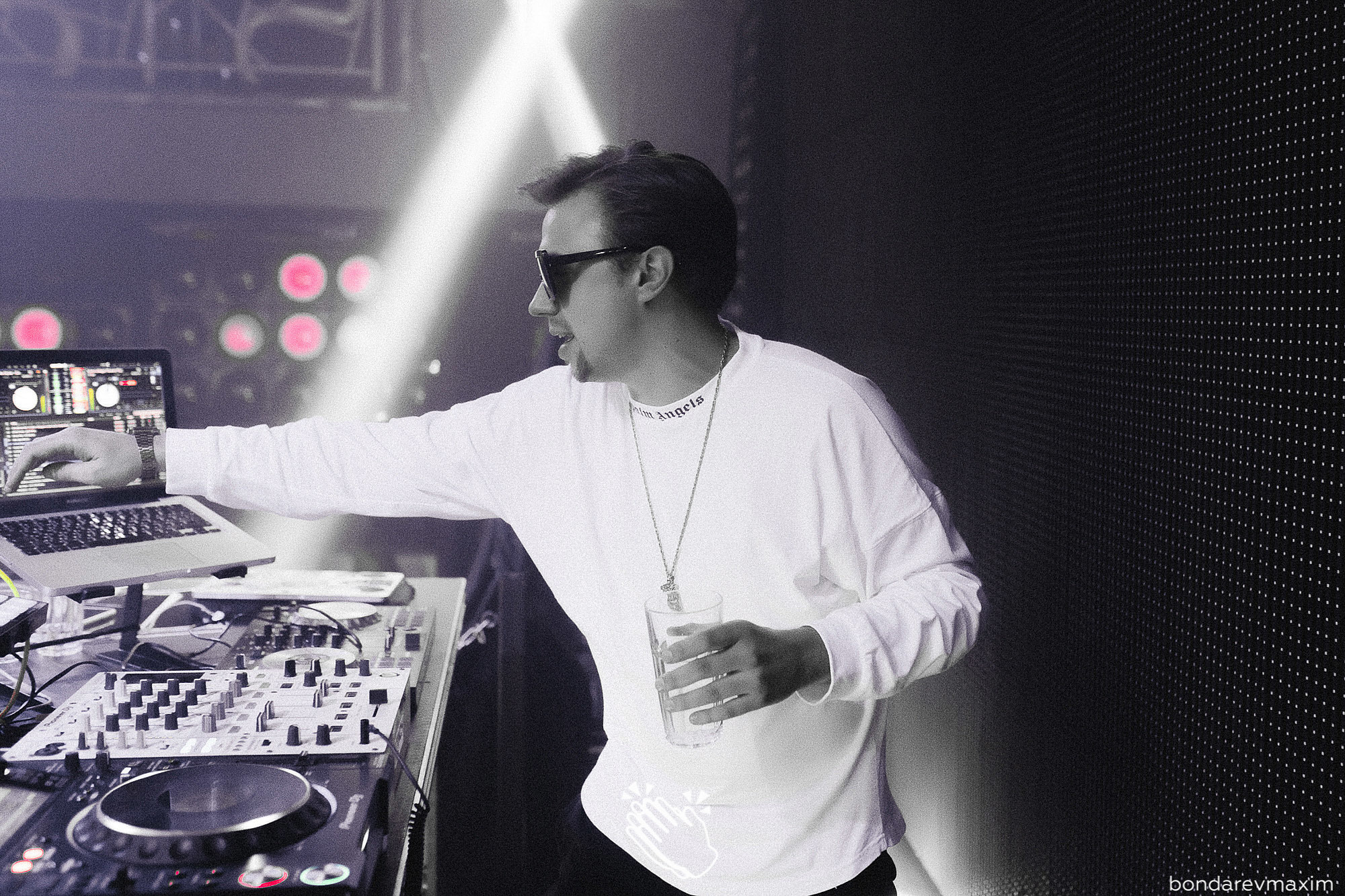 MAKE IT CLAP_ VIBES. Максим Бондарев, коммерческий фотограф для бизнеса | Курск