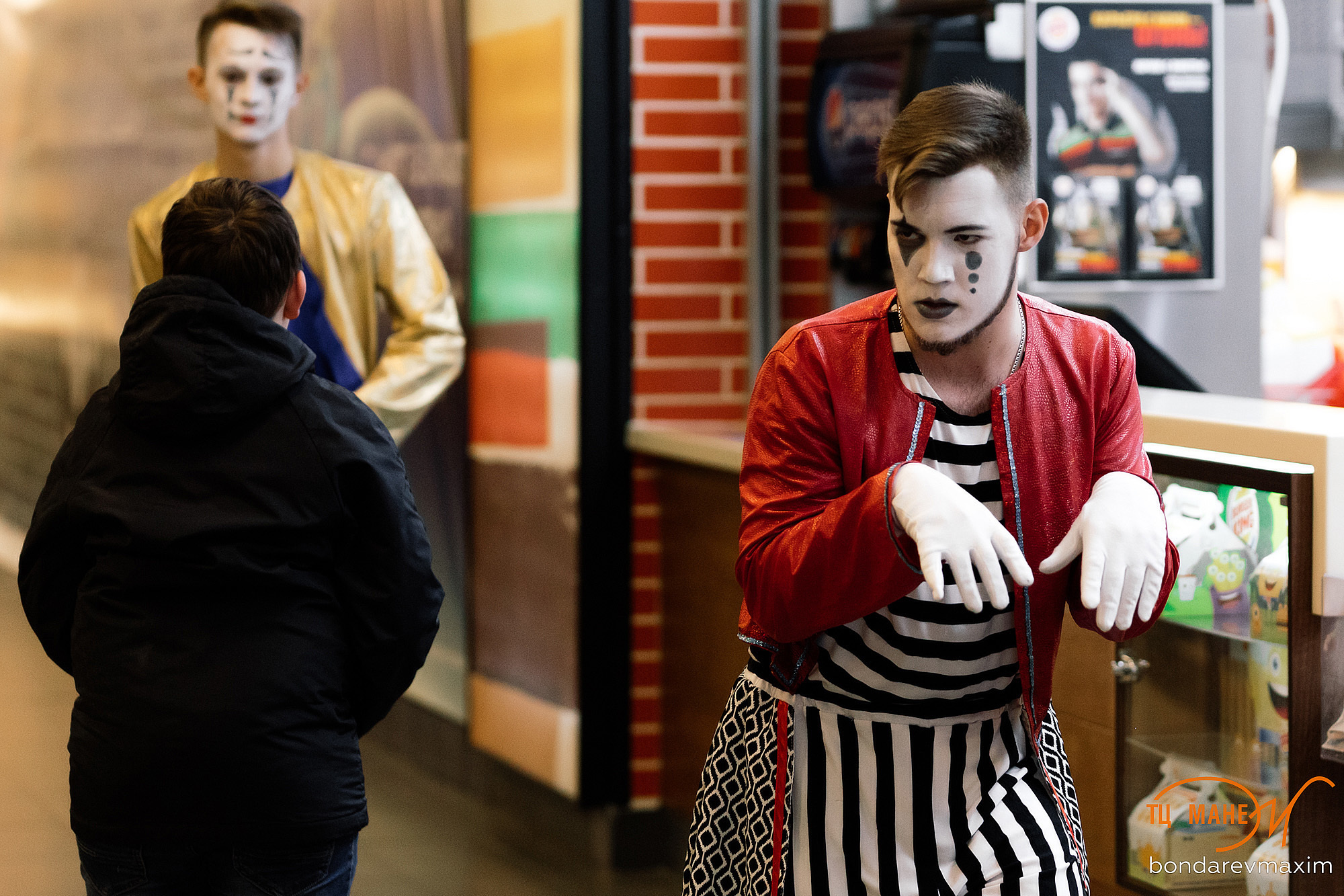 ТЦ Манеж. Максим Бондарев, коммерческий фотограф для бизнеса | Курск