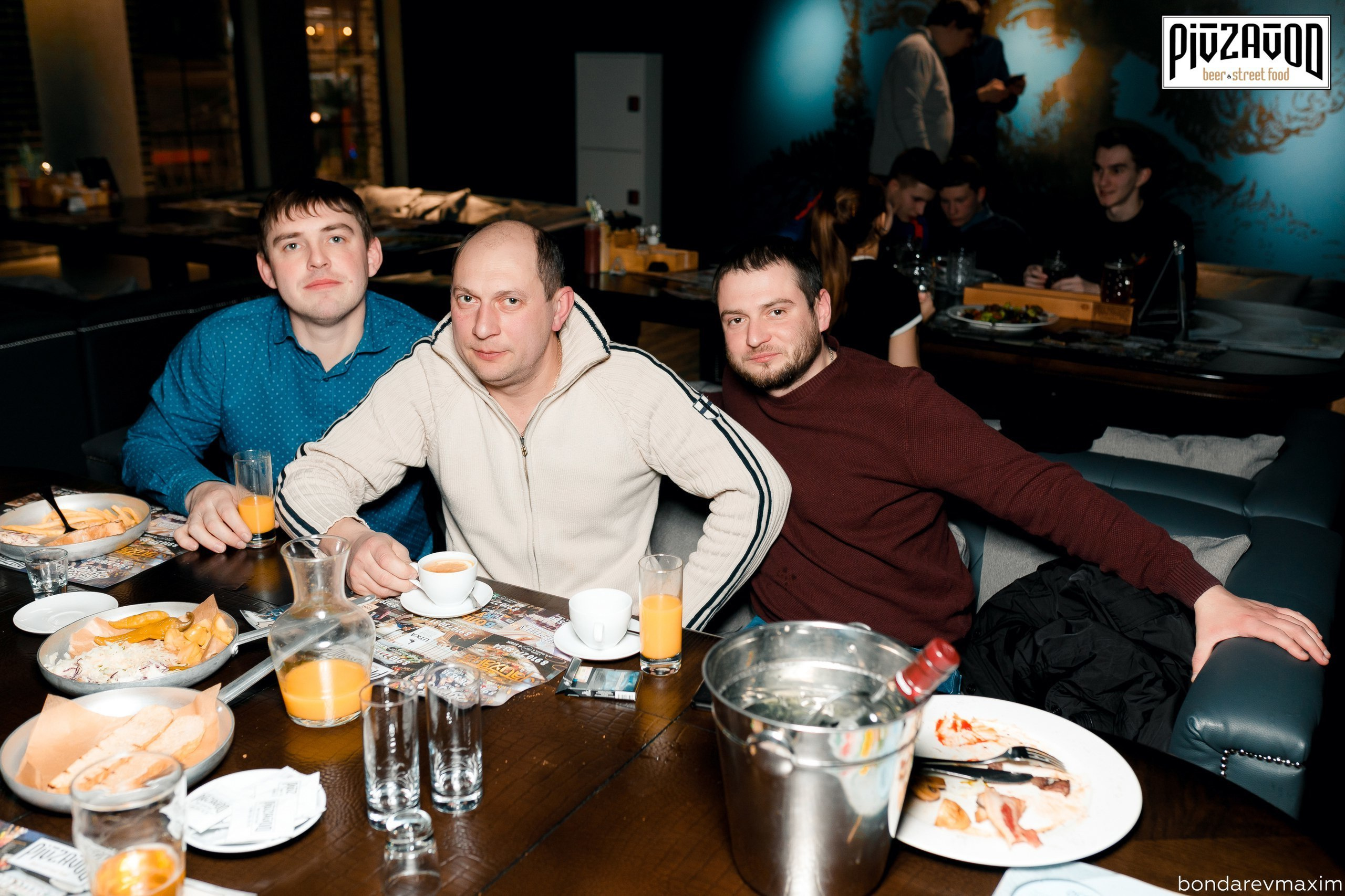 «PIVZAVOD» Пятница ___ 02 марта. Максим Бондарев, коммерческий фотограф для бизнеса | Курск