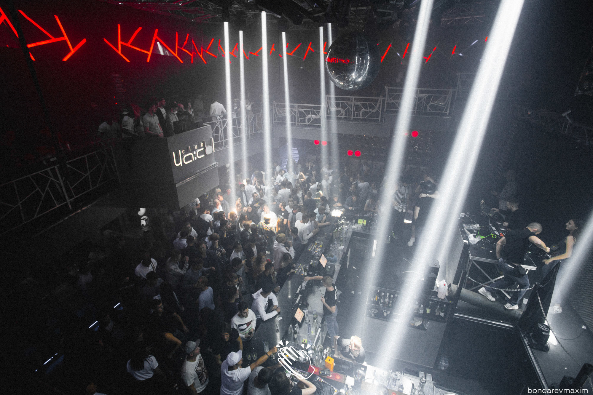 MAKE IT CLAP_ OLD TOWN ROAD. Максим Бондарев, коммерческий фотограф для бизнеса | Курск