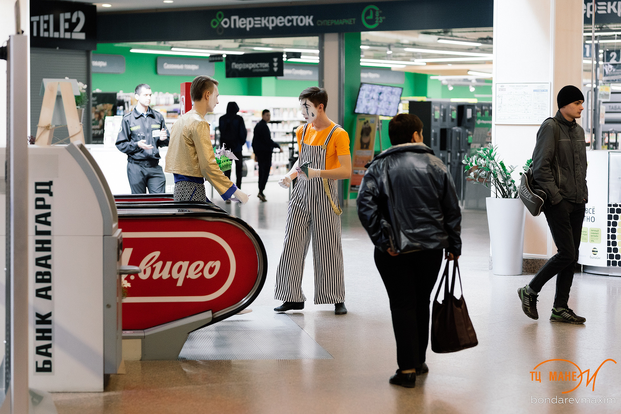 ТЦ Манеж. Максим Бондарев, коммерческий фотограф для бизнеса | Курск