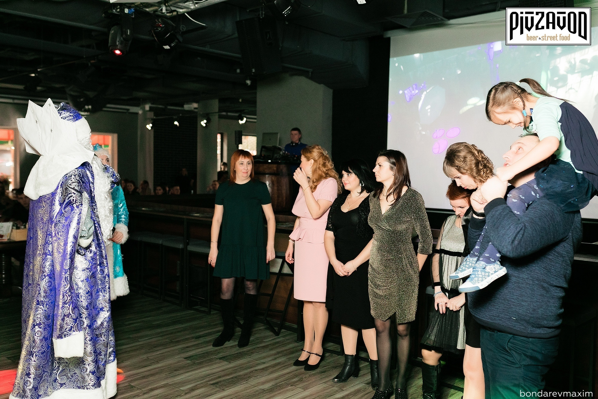 «PIVZAVOD» Суббота ___ 29 декабря. Максим Бондарев, коммерческий фотограф для бизнеса | Курск