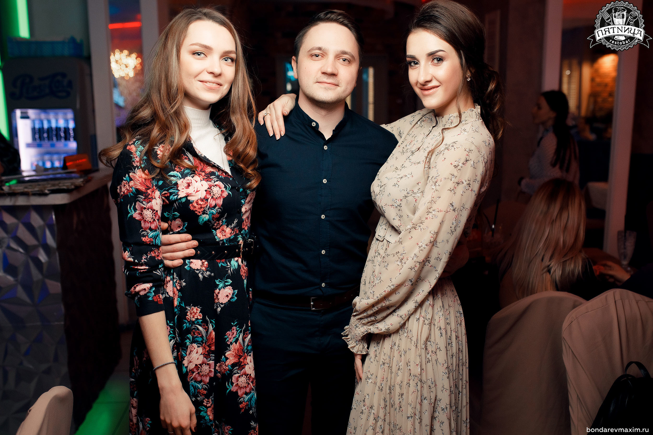 РЕСТОБАР ПЯТНИЦА 01 02 2020. Максим Бондарев, коммерческий фотограф для бизнеса | Курск