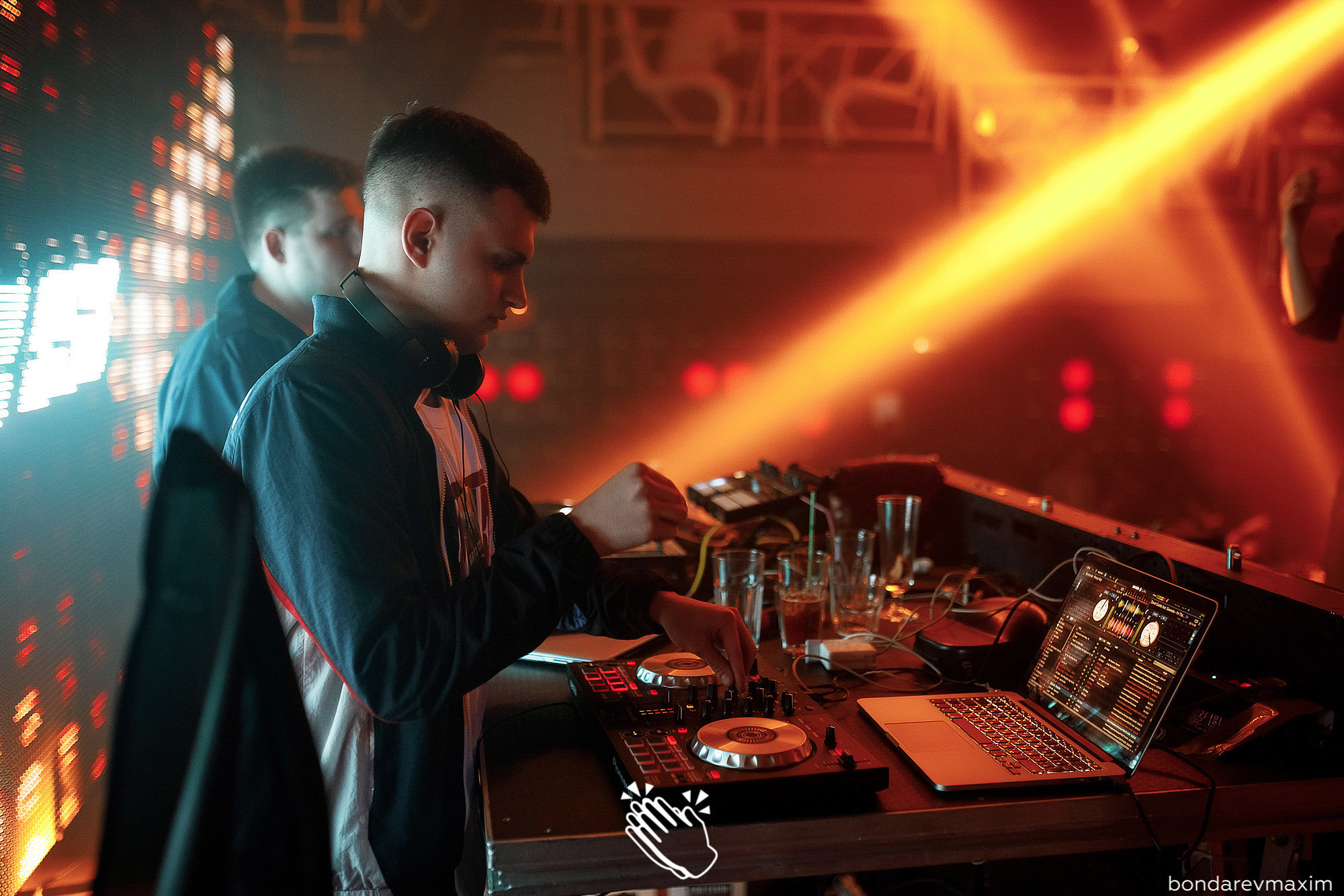 MAKE IT CLAP_ VIBES. Максим Бондарев, коммерческий фотограф для бизнеса | Курск