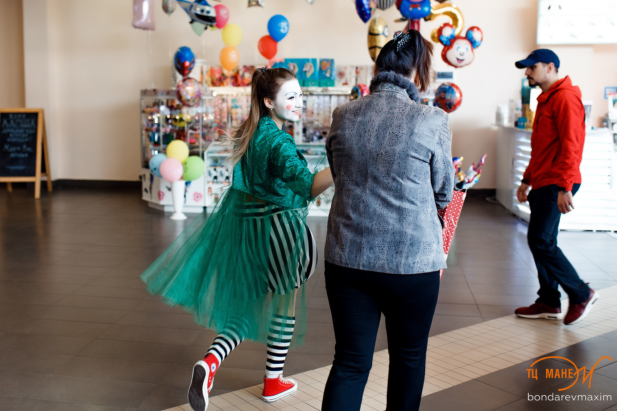 ТЦ Манеж. Максим Бондарев, коммерческий фотограф для бизнеса | Курск