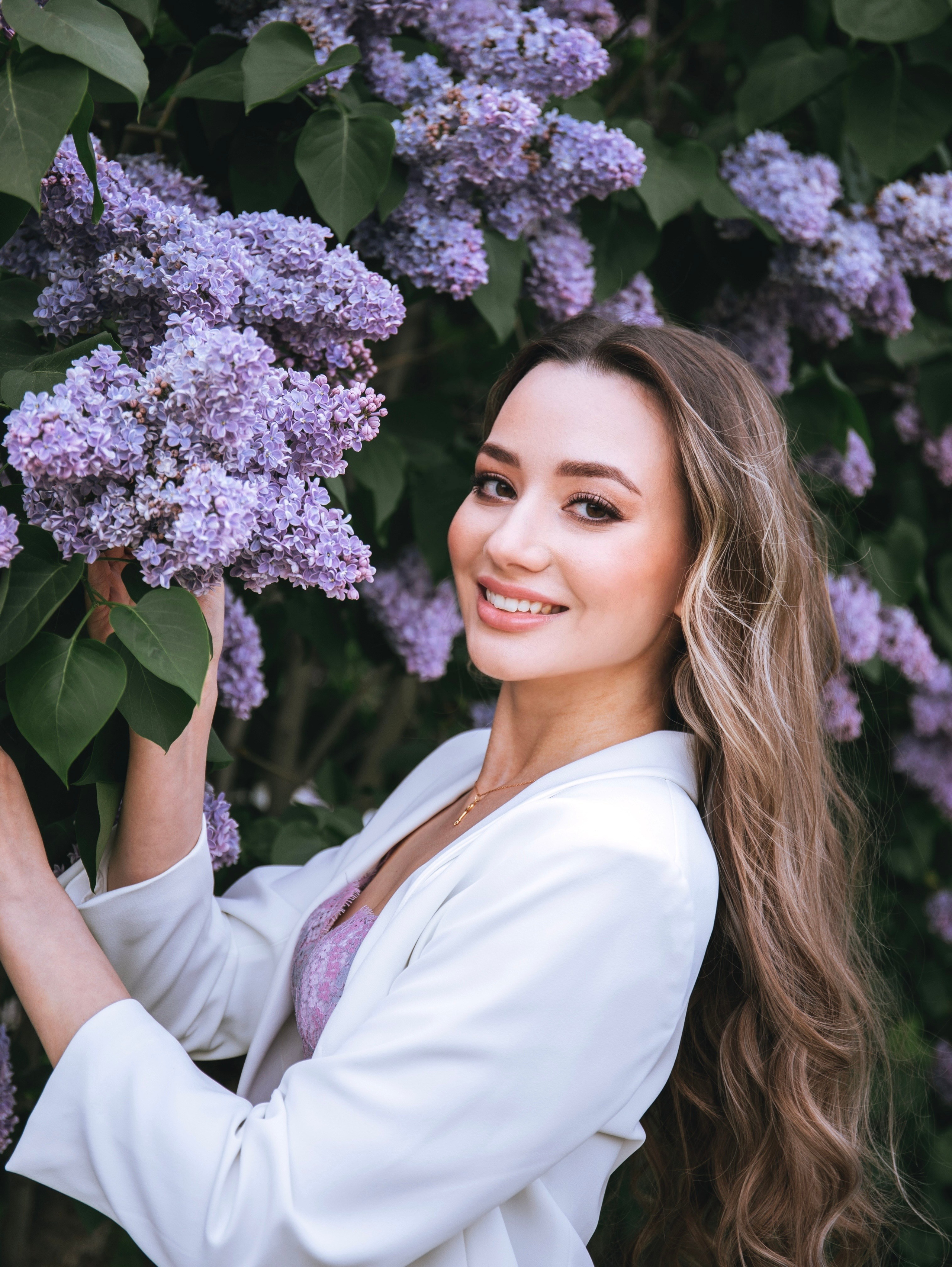 Цветение сирени на ВДНХ. Свадебный и семейный фотограф в Москве Мила Широких