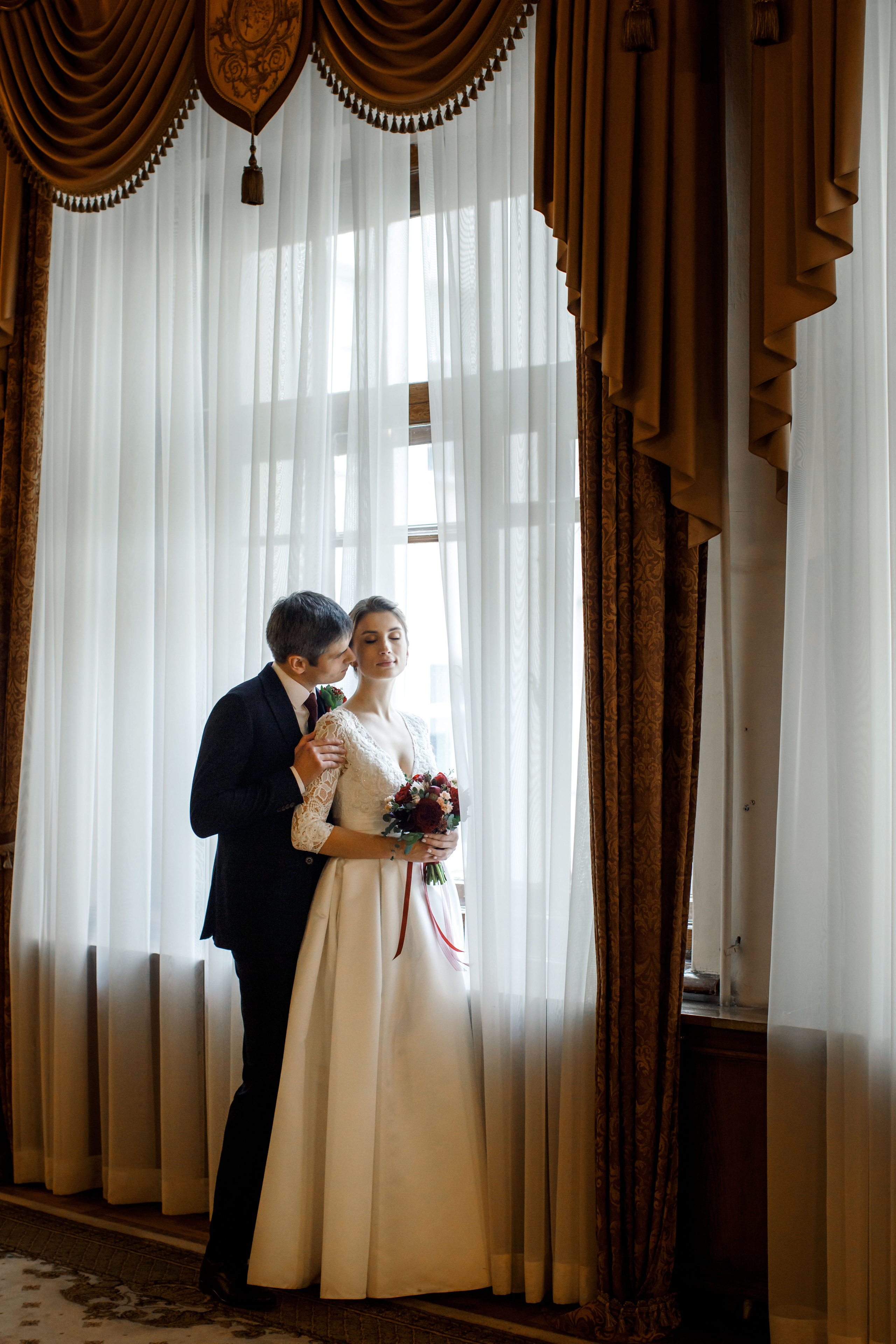 2020, хэштег года #банкета_нет, но кого это останавливает? Катя и Костя. Свадебный фотограф  Байжанов Марат