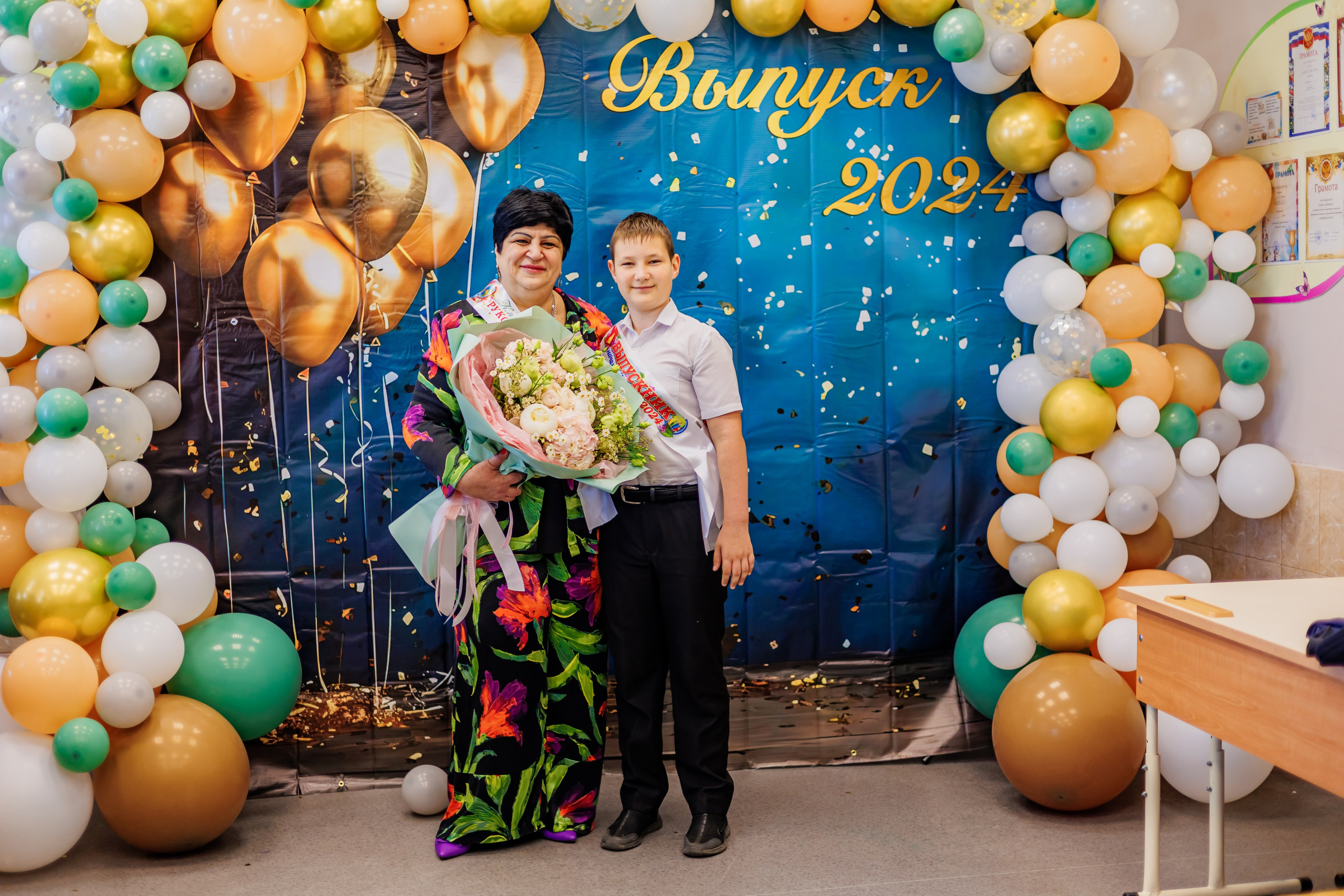 Выпуск 4а 25школа'24 год. Свадебный и семейный фотограф в Армавире