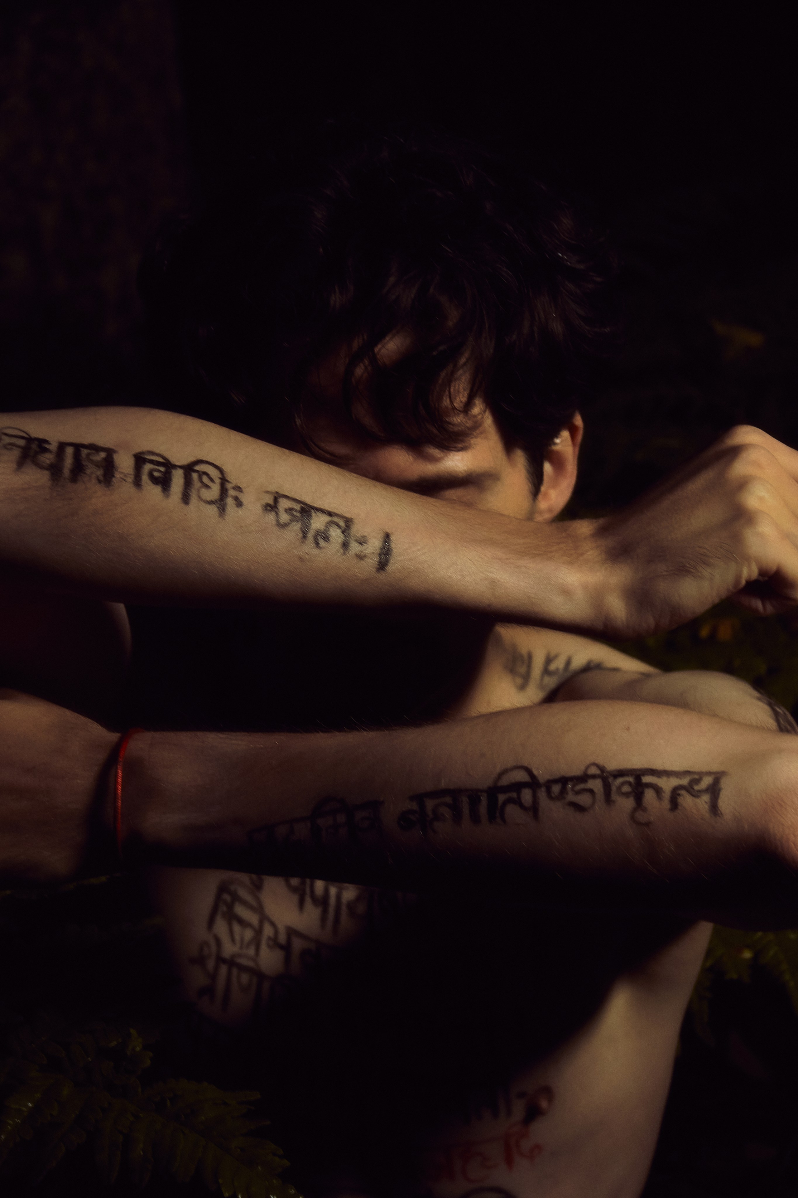 The body as broken manuscript. Фотограф Елизавета Маслова. Москва. Art, Fashion