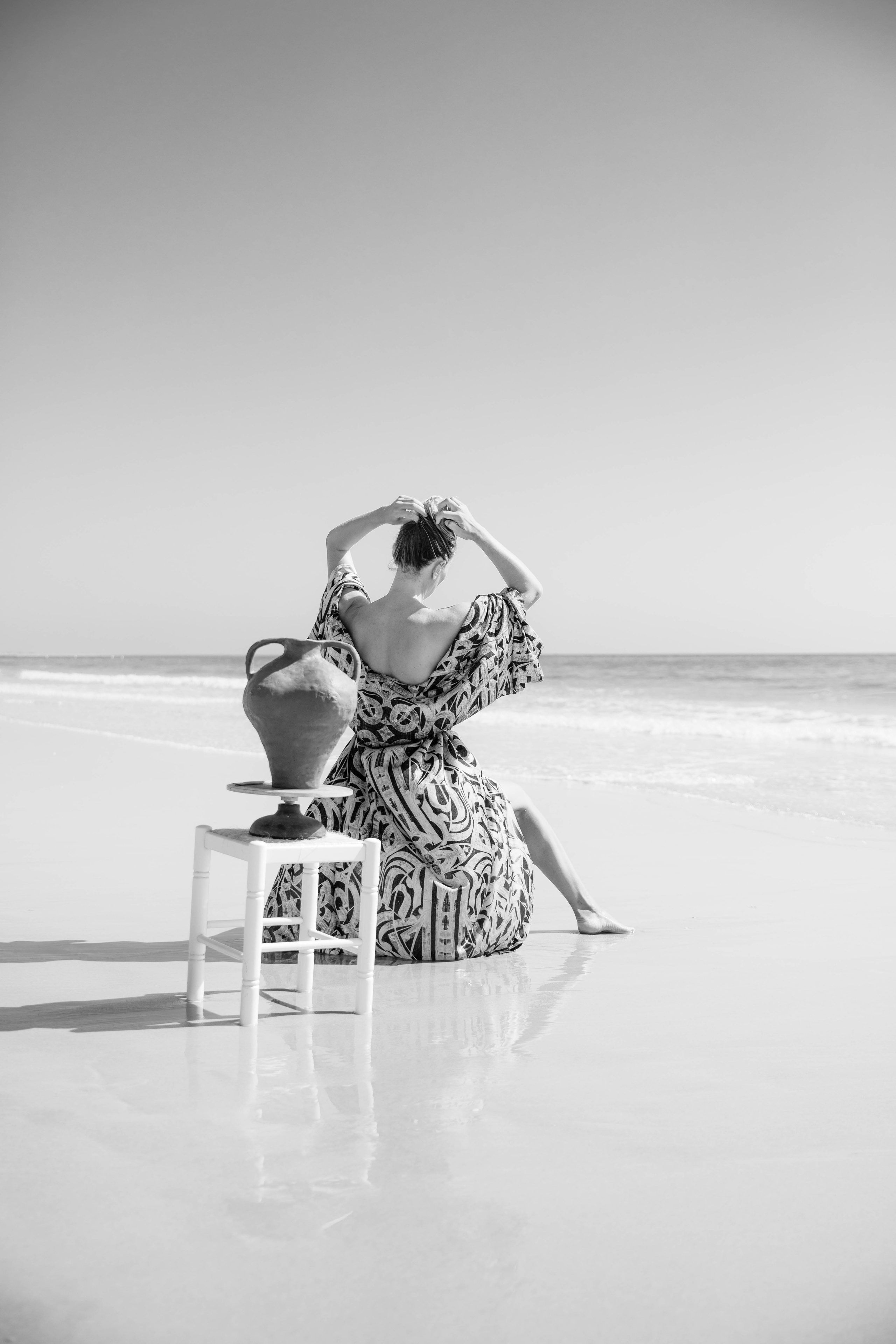VAVA × Oksana Lomnova — A Creative Collaboration by the Ocean. Professional Photographer in Portugal. Oksana Lomnova