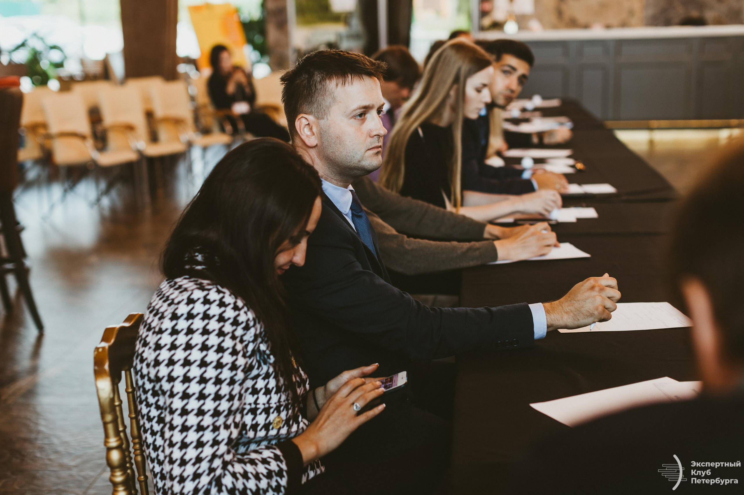 Экспертный клуб Петербурга «Гольфклуб» 2019. Фотограф Мария Немм