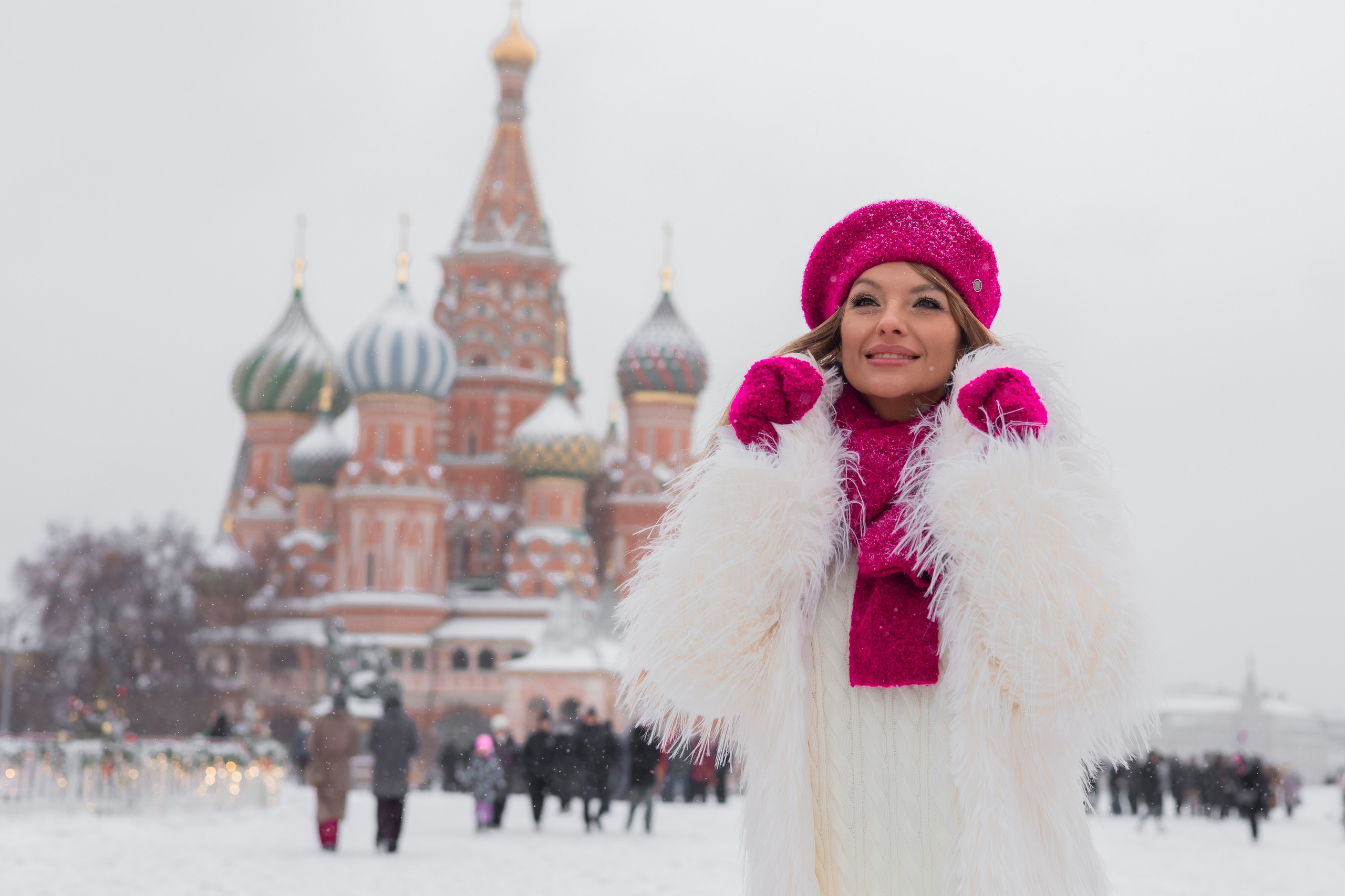 Кристина. Зимняя фотосессия на Красной Площади. Портретный фотограф Панферова Регина г. Санкт-Петербург, г. Казань