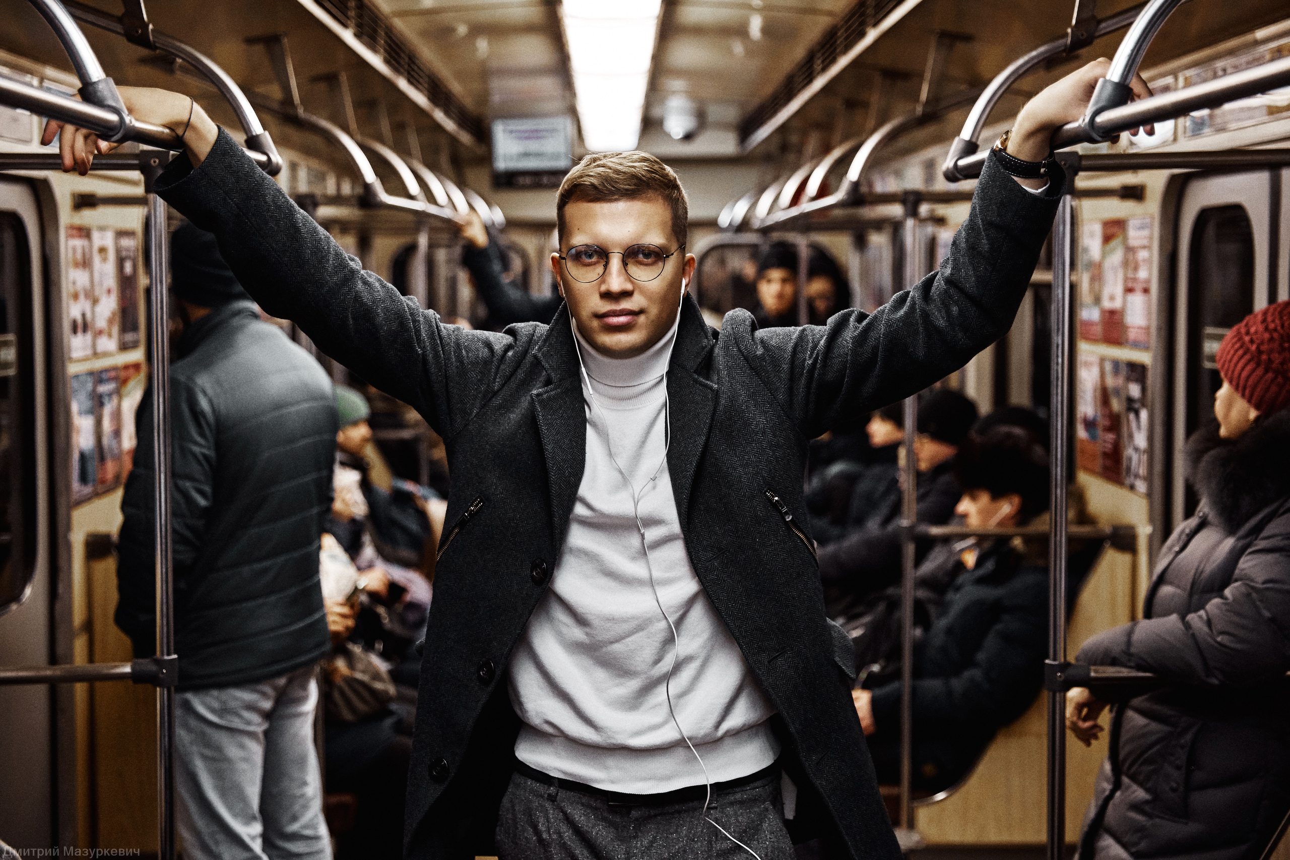 Индивидуальная мужская фотосессия в Екатеринбурге. Дмитрий Мазуркевич: Профессиональный Репортажный Фотограф