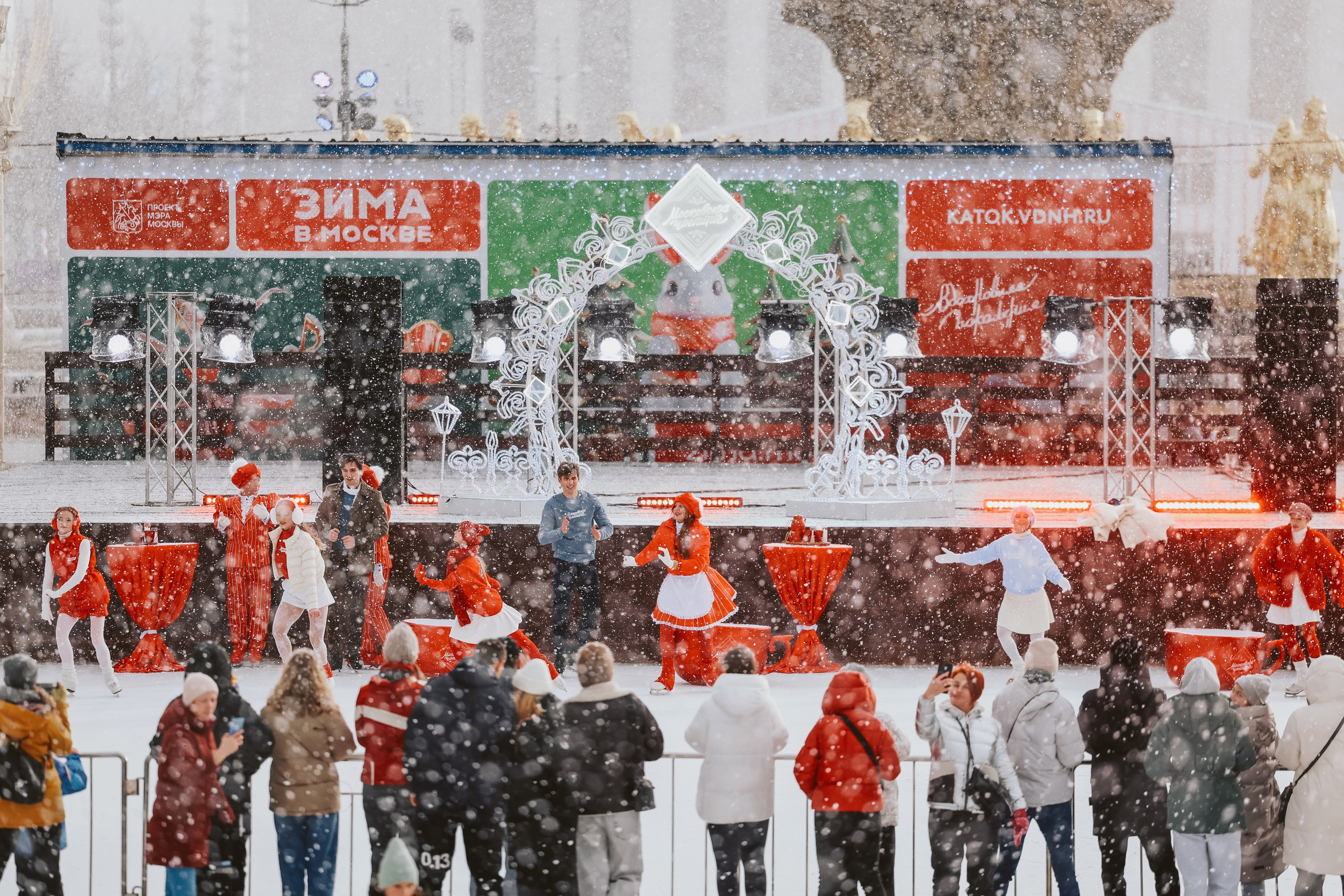 Ледовое шоу ВДНХ проект Московское чаепитие. Фотограф и видеограф Анна Домашенко