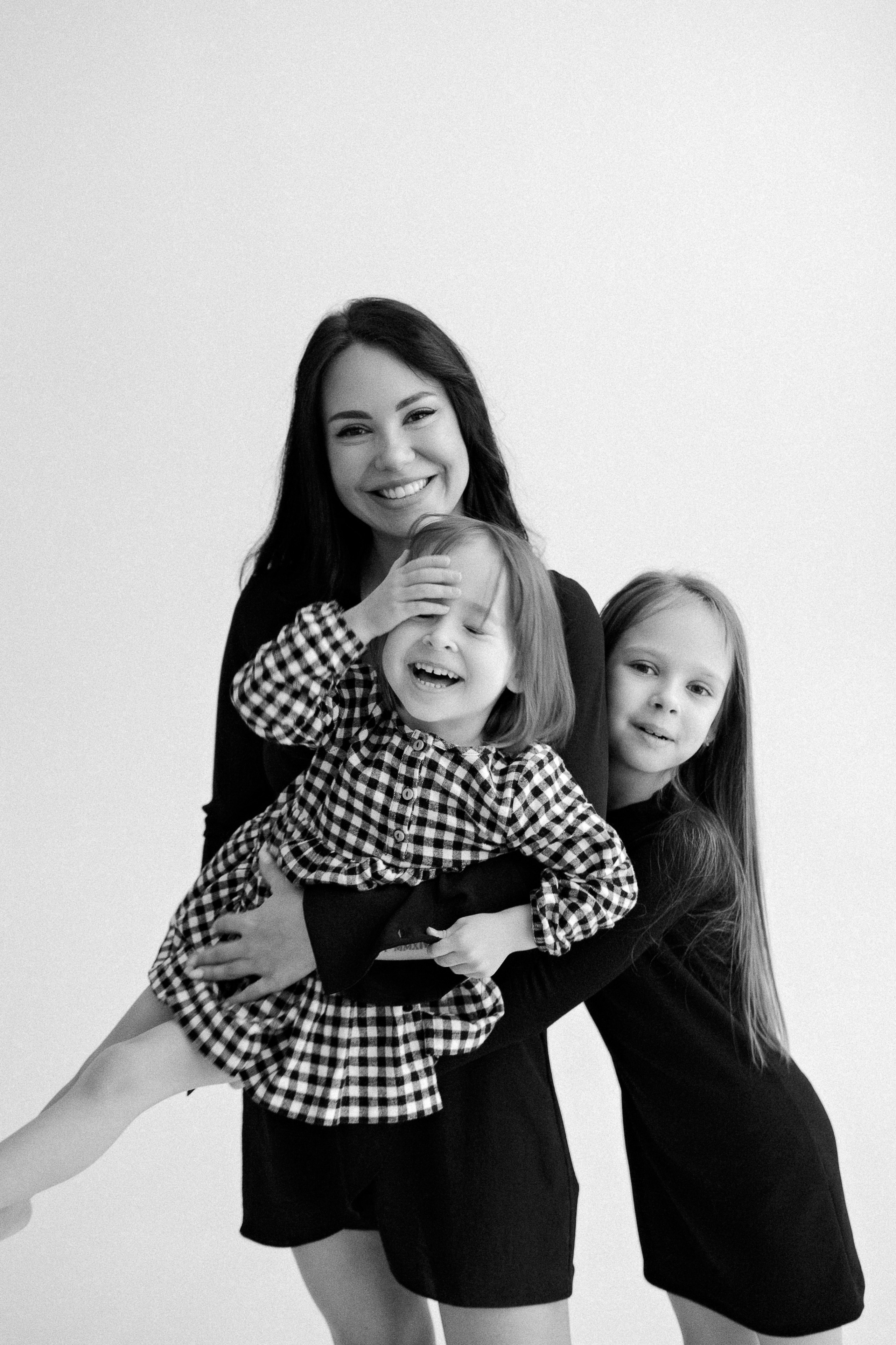 Лена, Леша, Влада и Николь