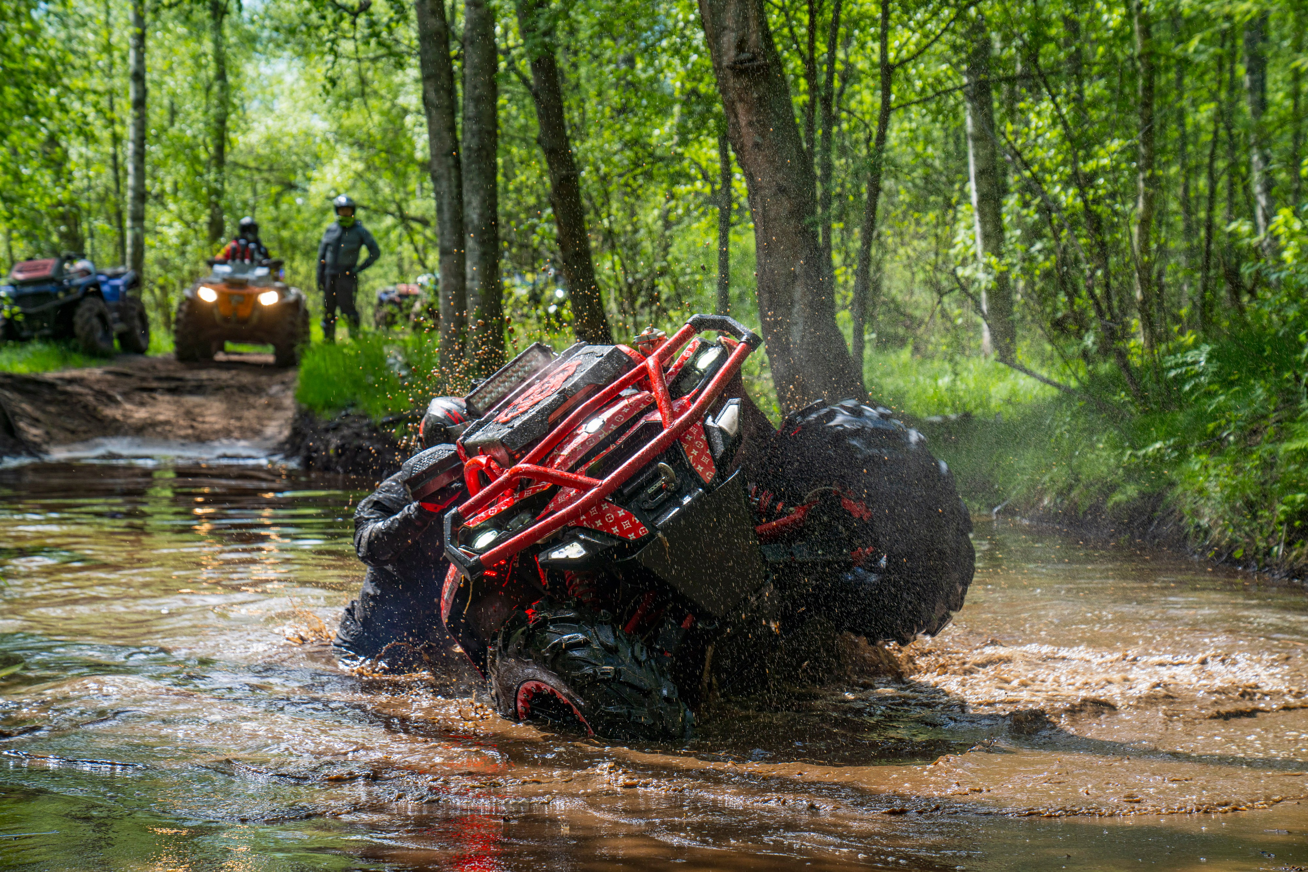 RazVolution. Графический дизайнер Илья Левченко