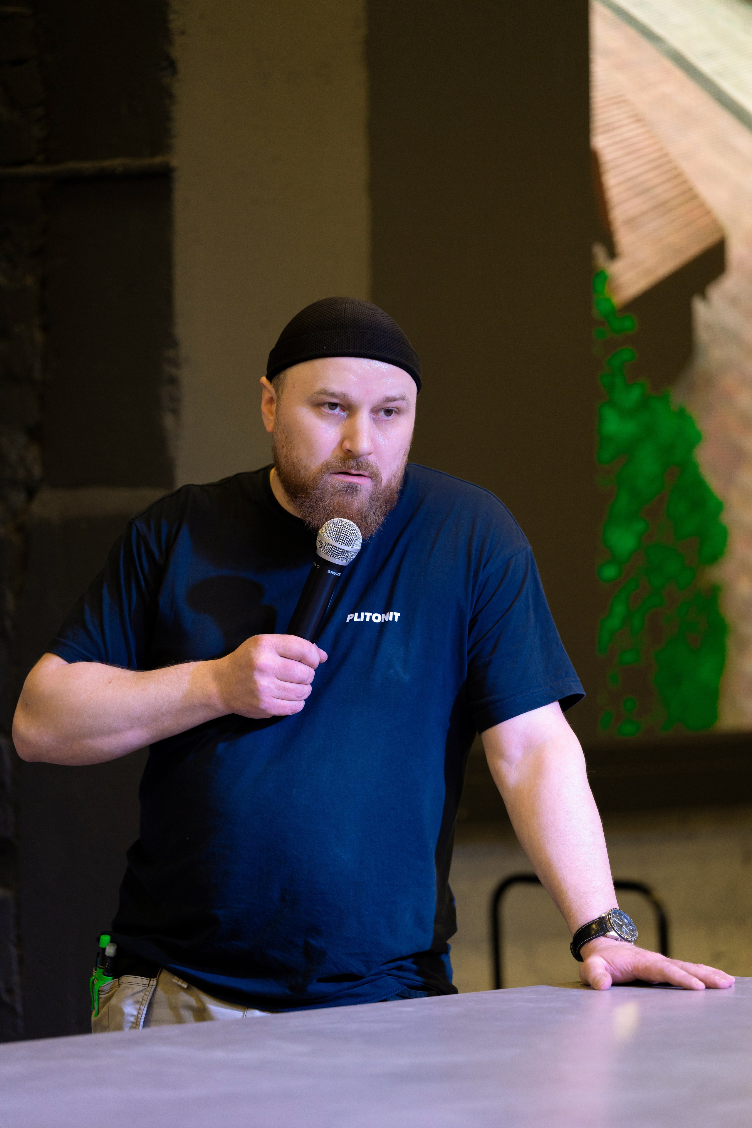 Форум от компании строительных материалов «Plitonit». Репортажный фотограф