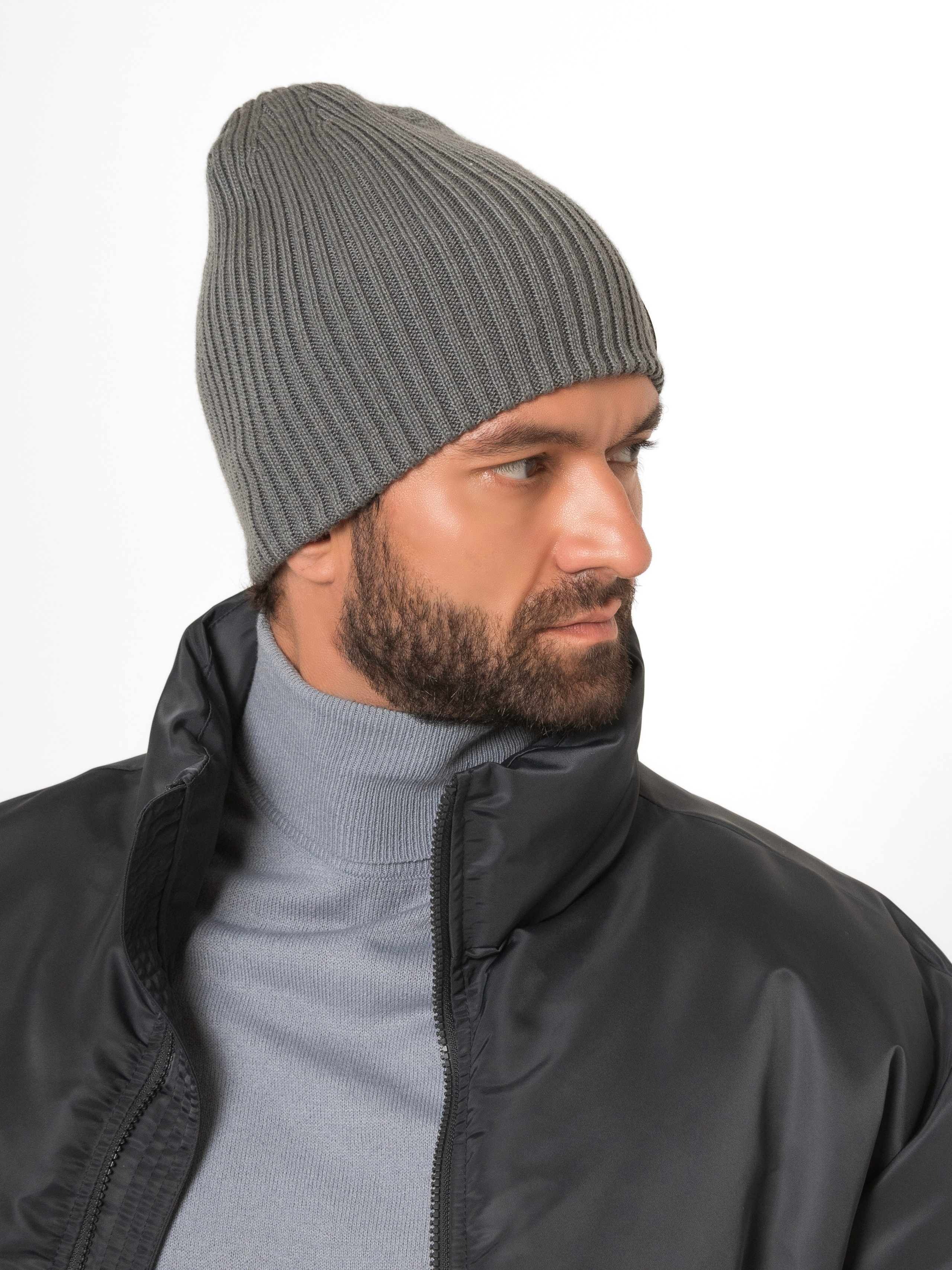 Шапки мужские. Фотостудия для Wildberries Ozon