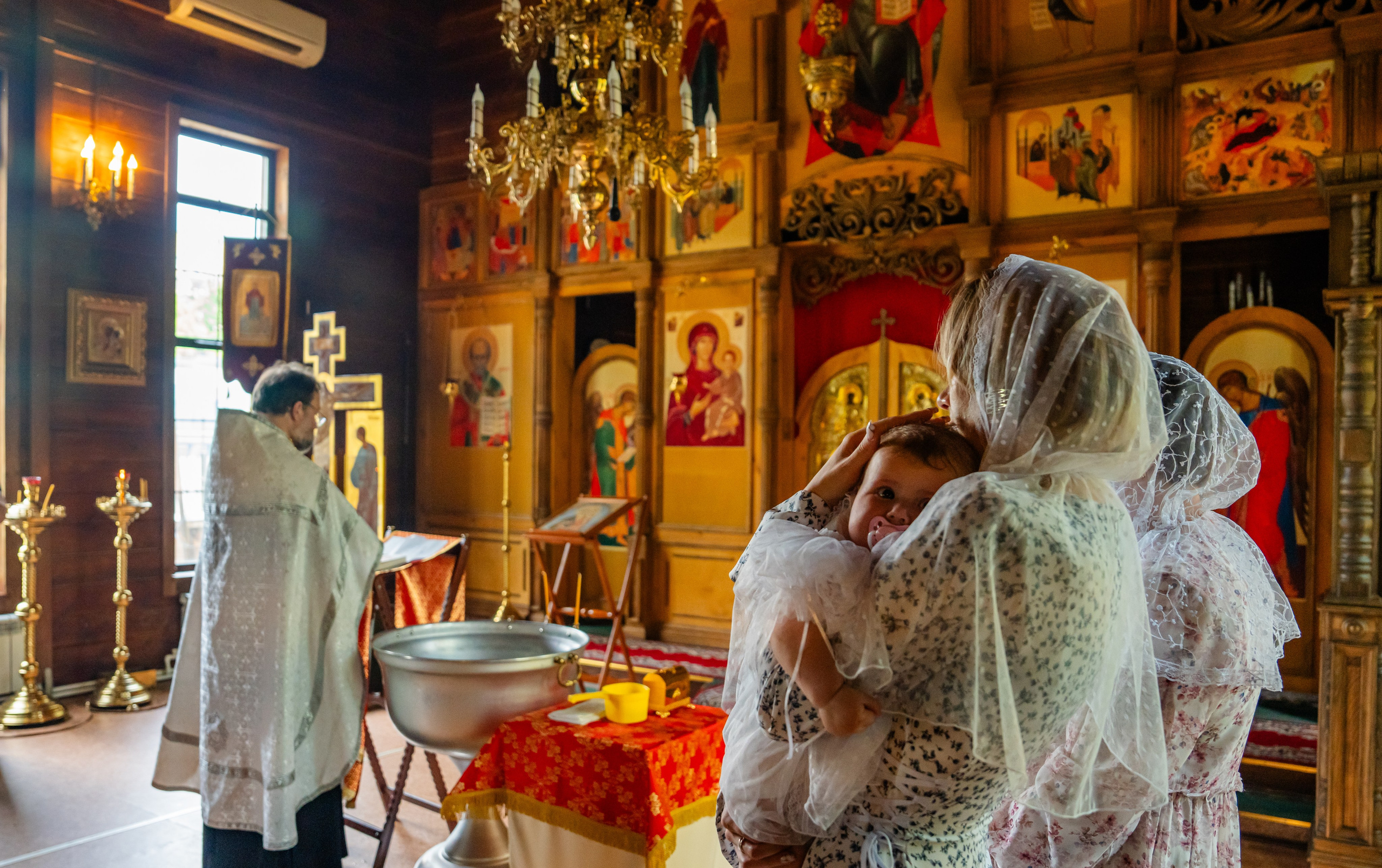 Таинство Крещения Евгении. Крамер Юлиана детский и семейный фотограф