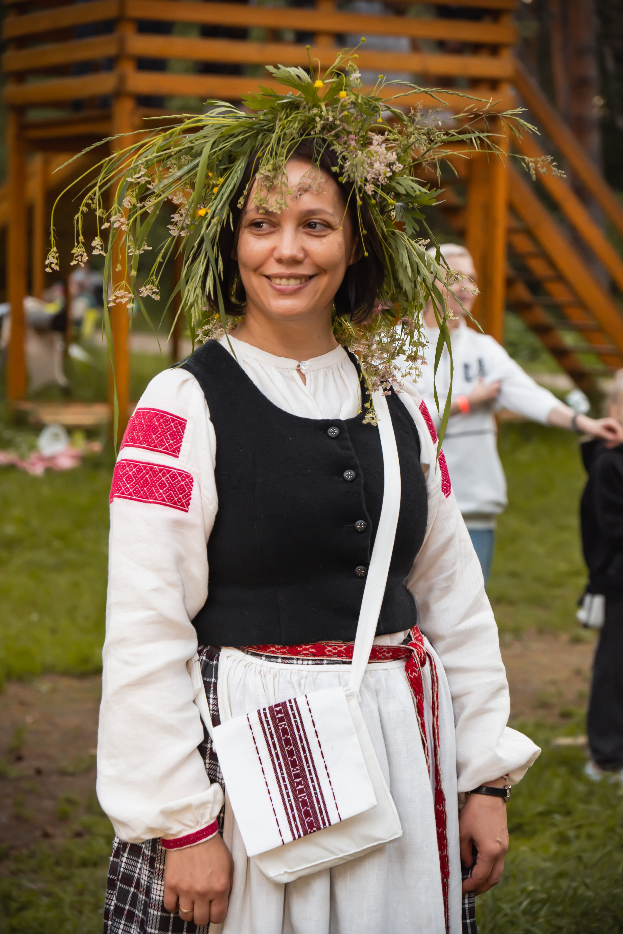 Белорусское Купалье. Занимаюсь профессиональной фотографией и живу рядом с Байкалом. Работаю в разных жанрах