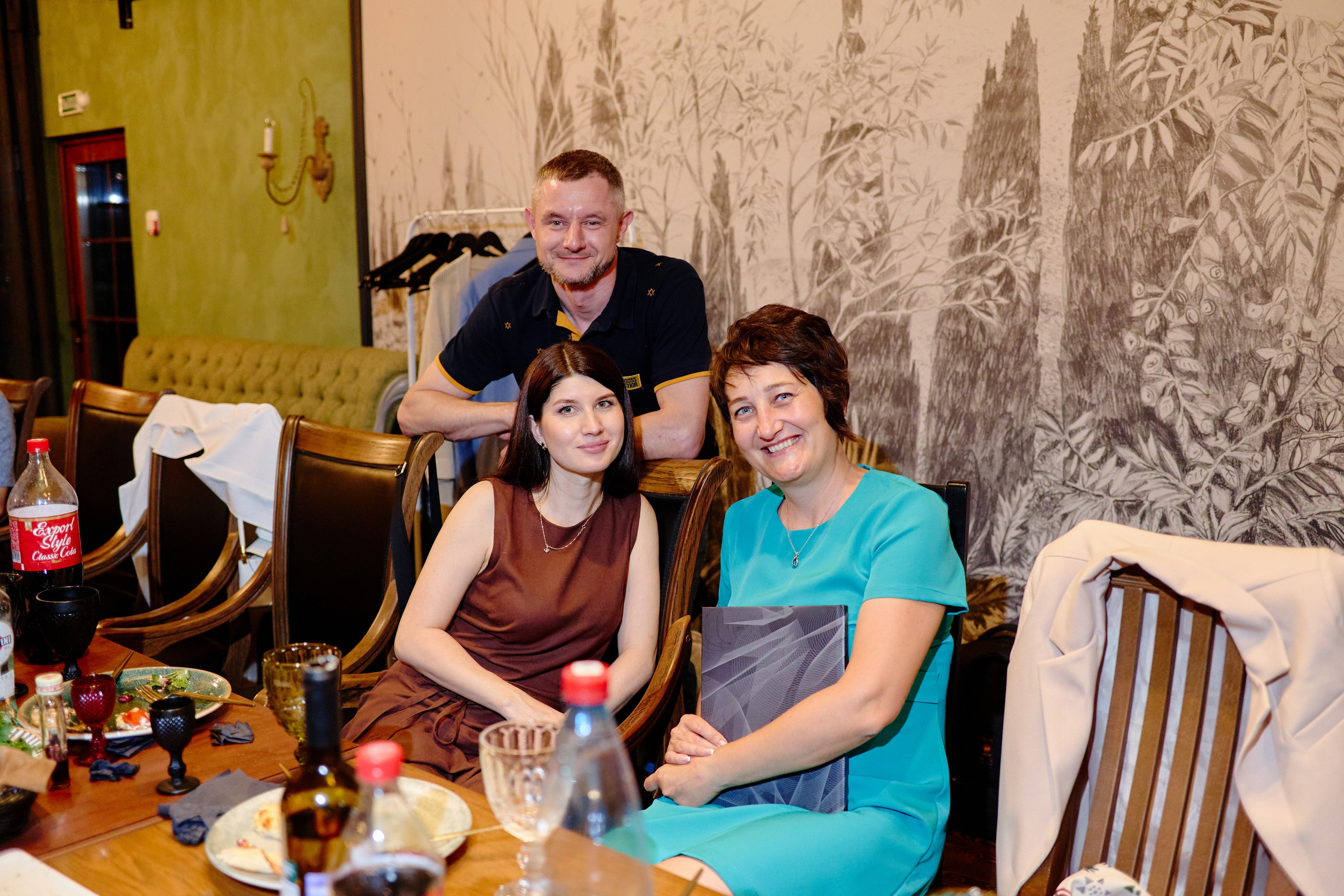 Выпускной 35 Сош. Фотограф Выпускные альбомы Таганрог Сергей Коробченко