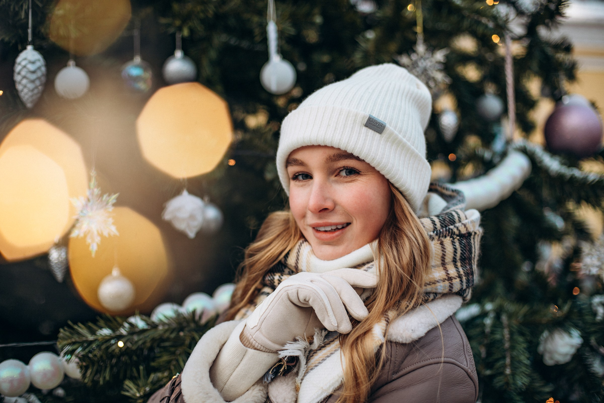 Александра в декабре. Фотопрогулка в Петербурге. Индивидуальный и семейный фотограф в Санкт-Петербурге