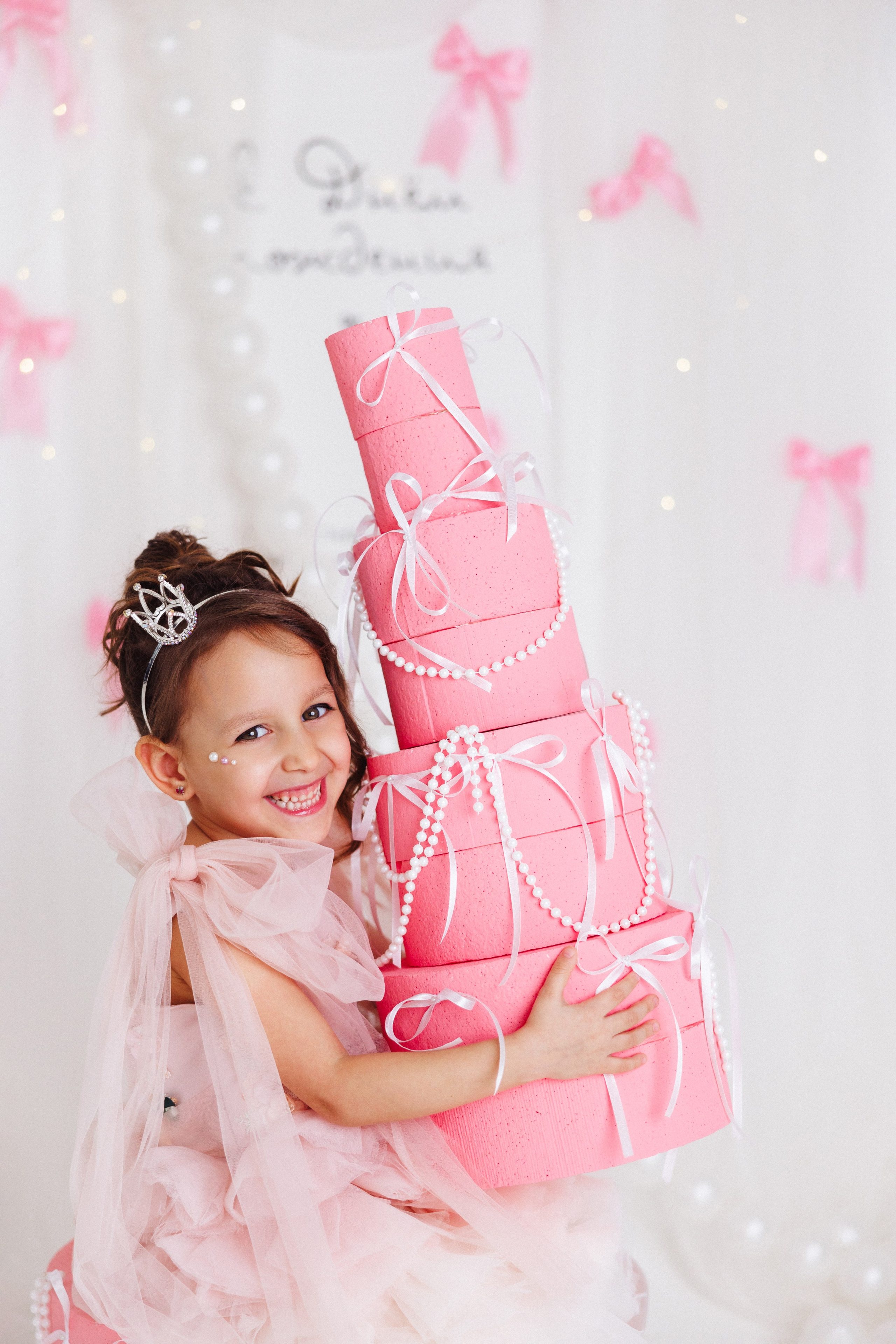 Детские фотосессии для малышей к Дню рождения, город Краснодар. Семейный и детский фотограф в Краснодаре Анна Трашкова