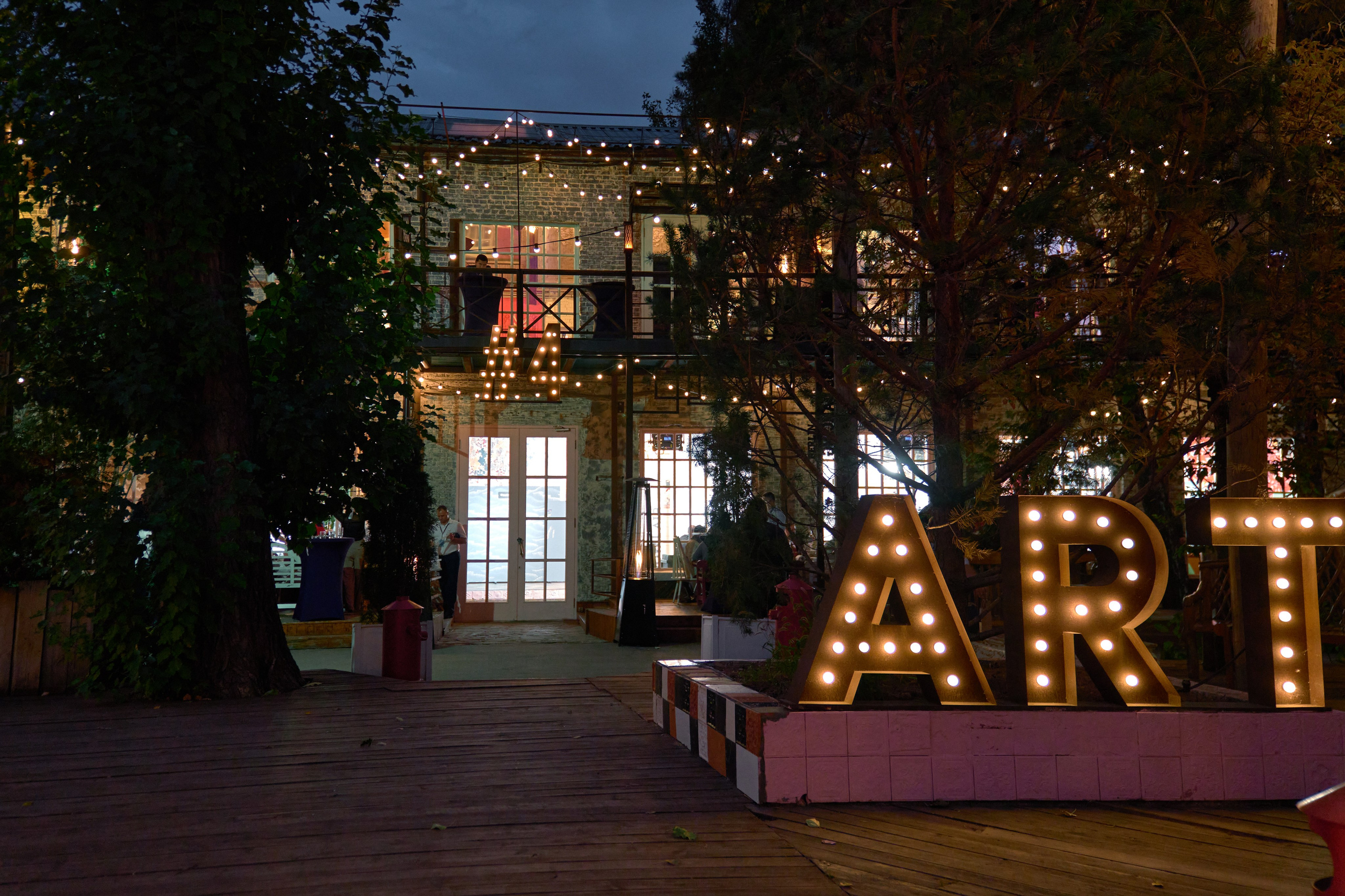 Обойный конгресс 10 (Palitra) 2024. Yankovski_001