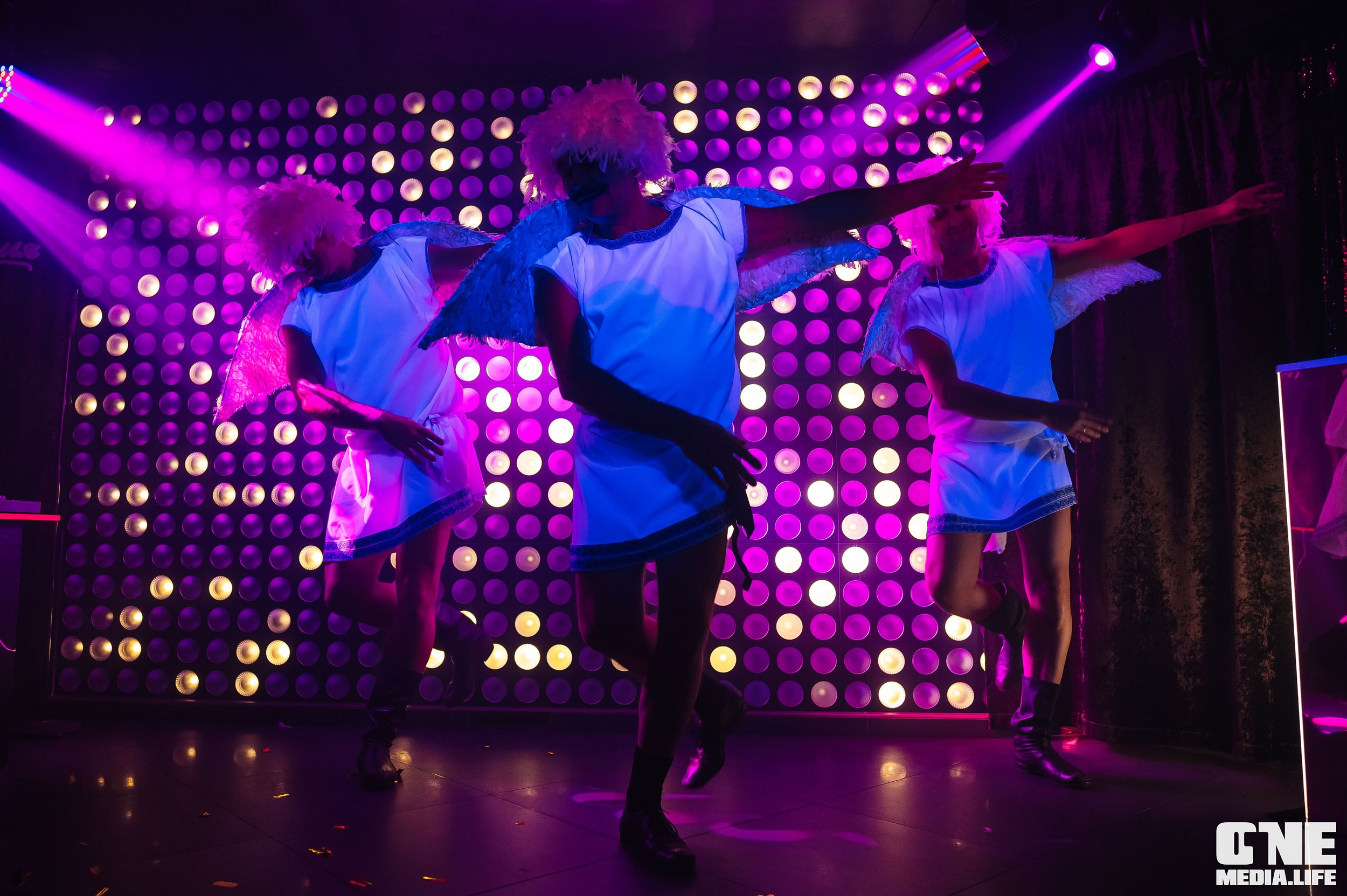 Фотоотчет с с 8 марта в караоке-клубе Эйфория. One Media Life: фоторепортажи, фотоотчеты с мероприятий и заведений