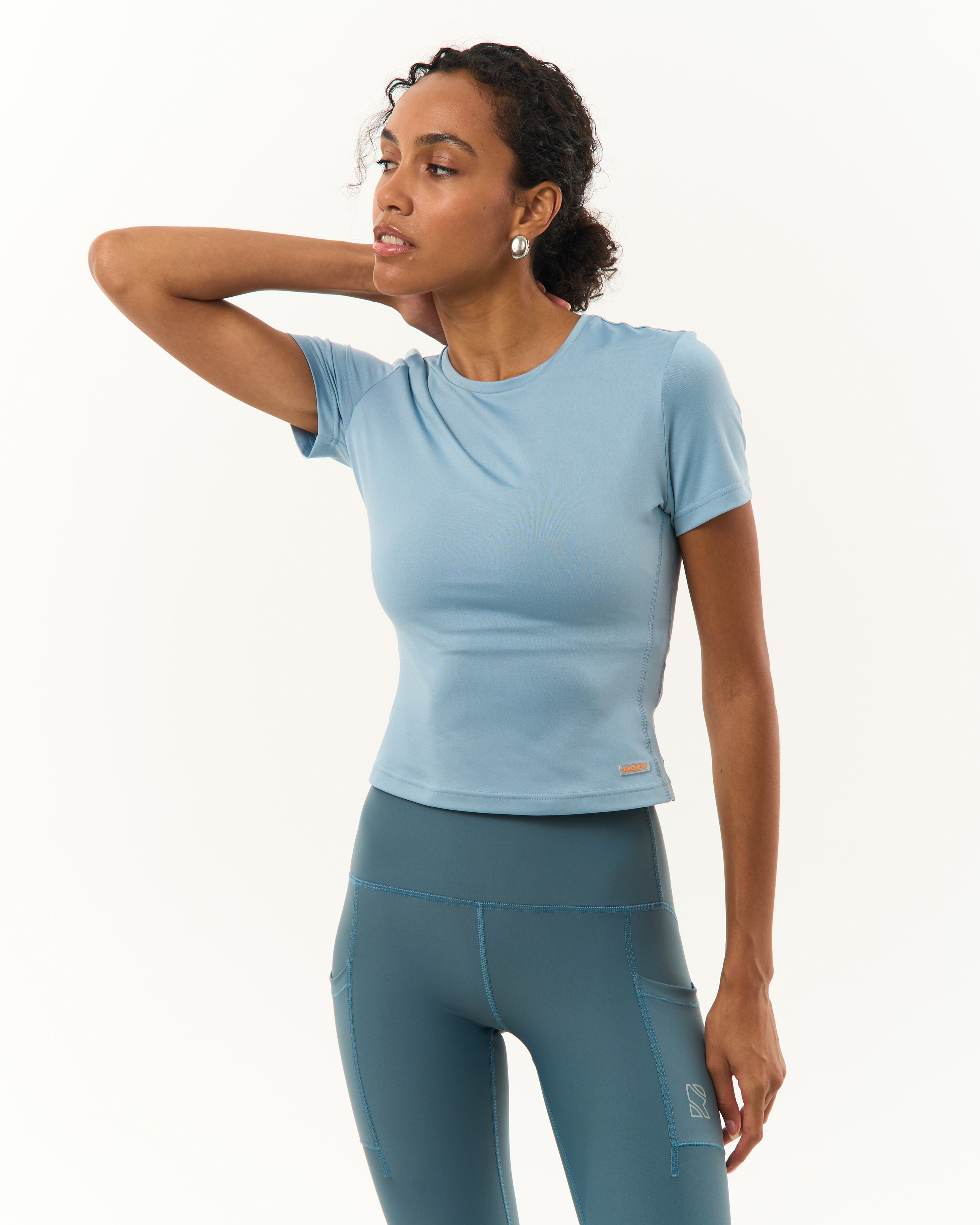 RAQUETA. 595 Production