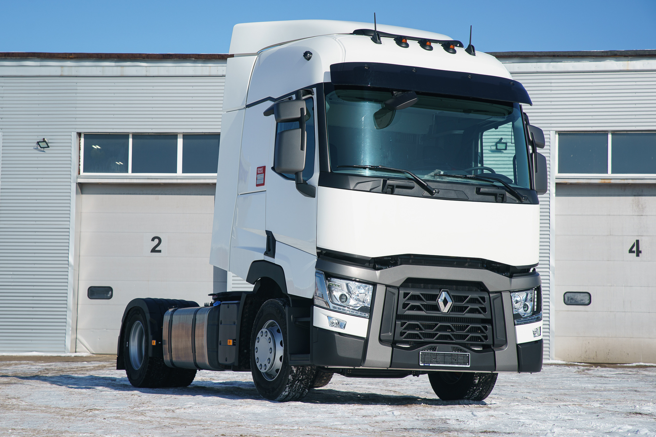 Торжественная передача ключей от новых грузовых автомобилей. Репортажный фотограф Сергей Сажин г. Ярославль