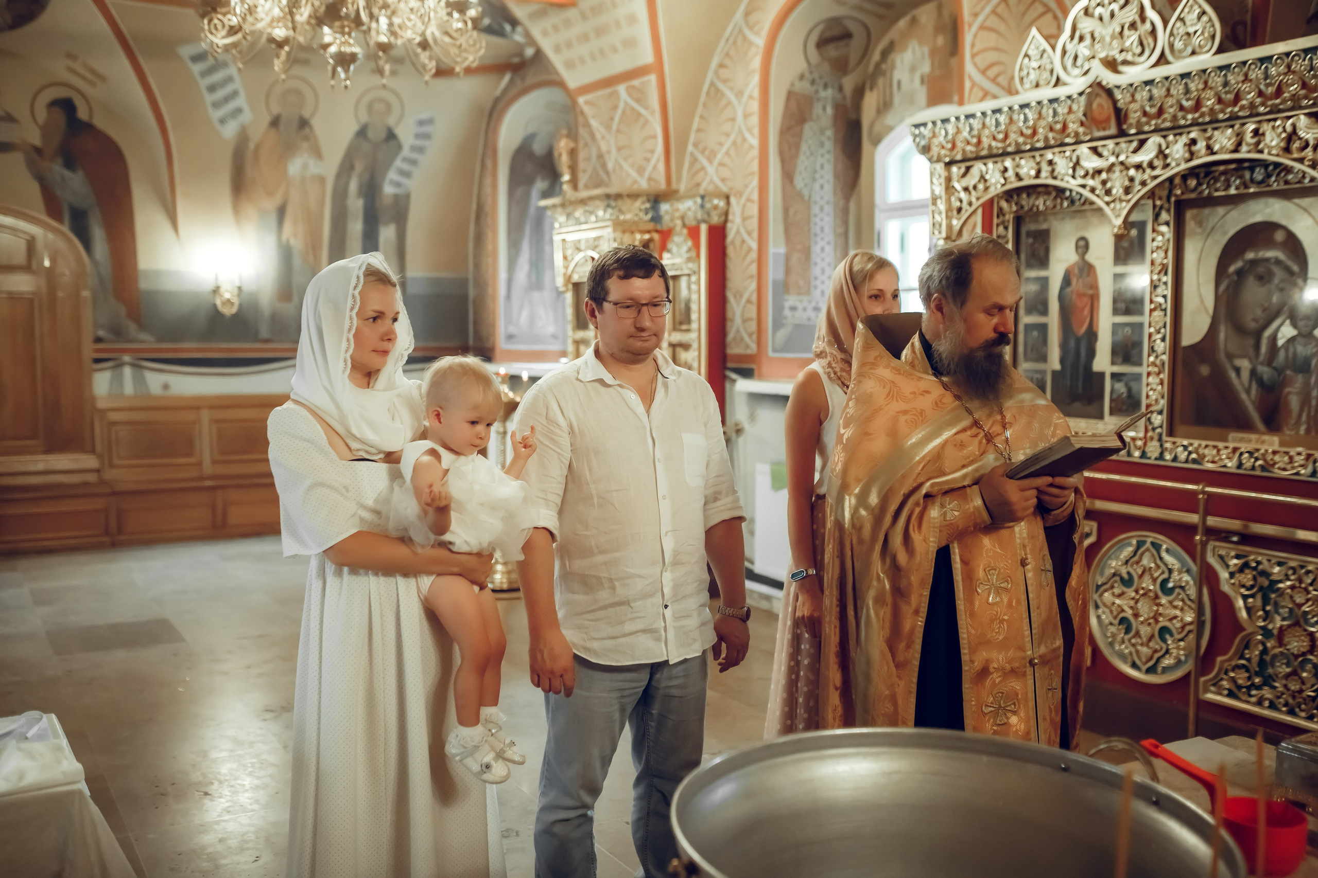 Крещение Яны. Фотограф на Крещение, семейный фотограф в Москве