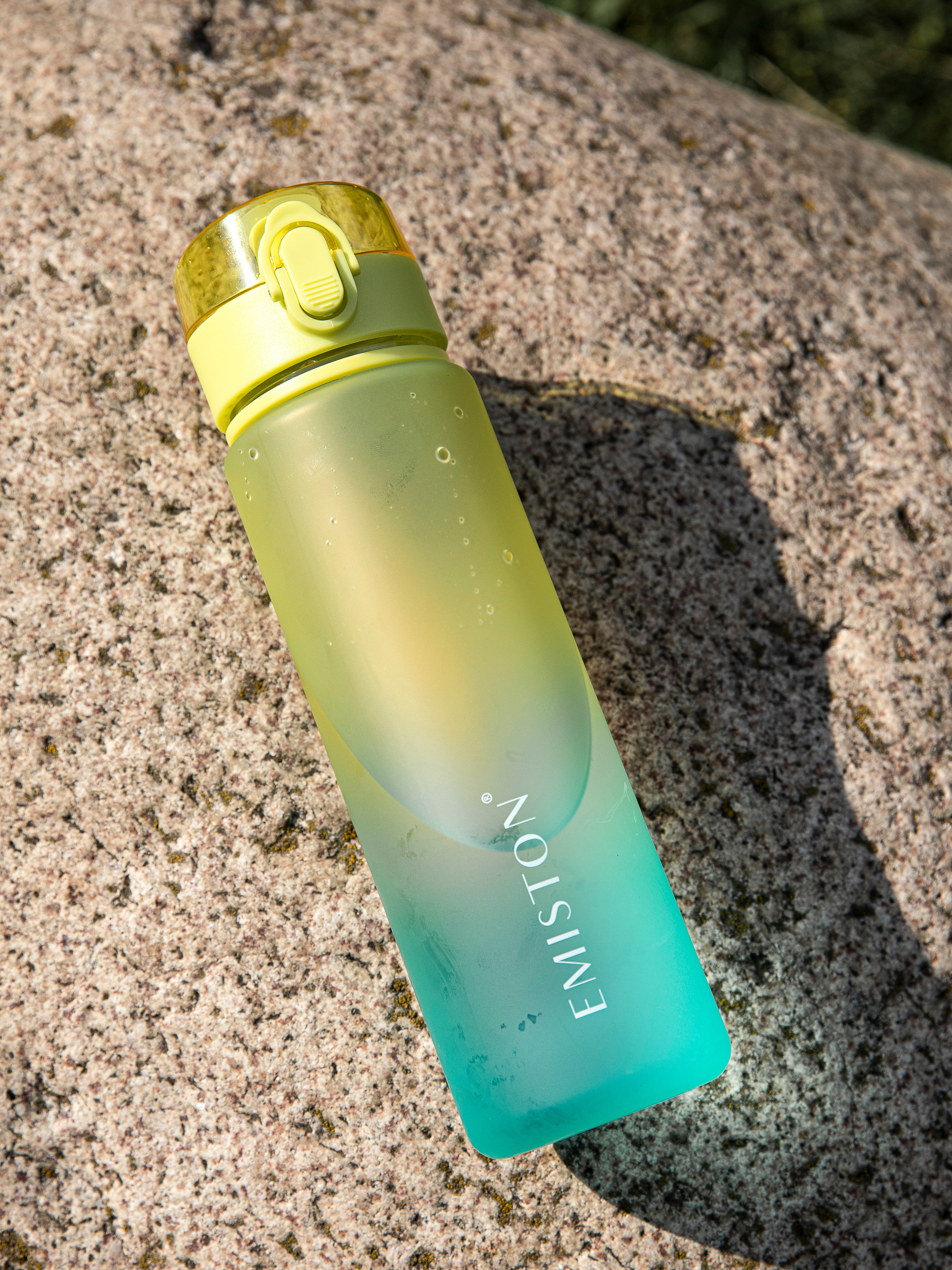 Спортивные бутылки для воды. Семейный и школьный фотограф Катерина Голубева