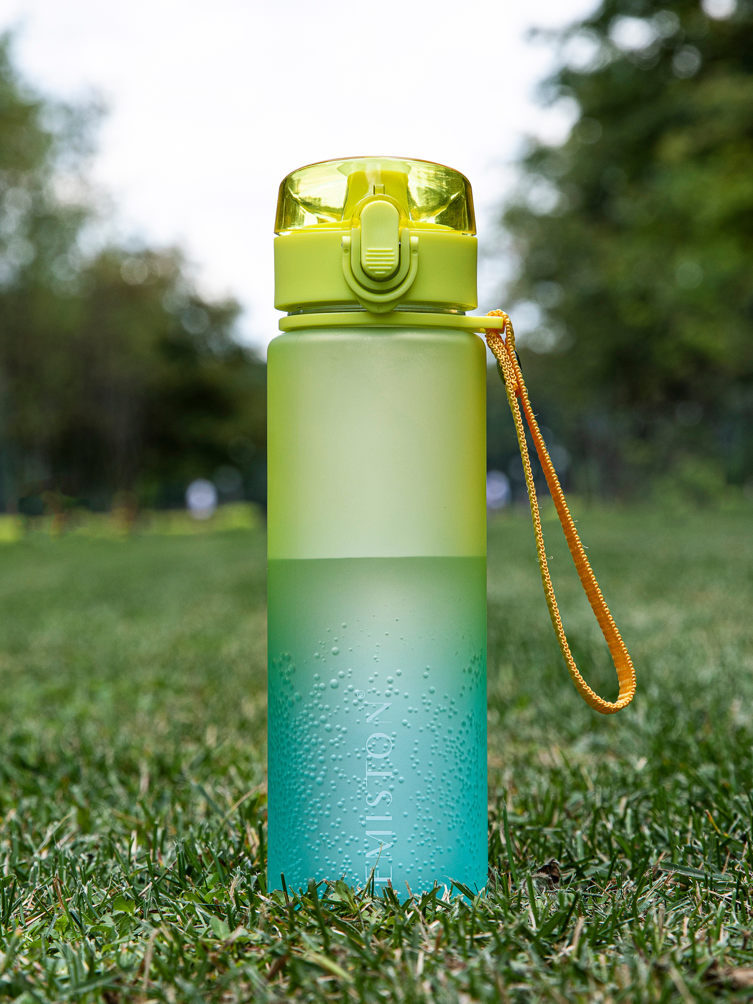 Спортивные бутылки для воды. Семейный и школьный фотограф Катерина Голубева