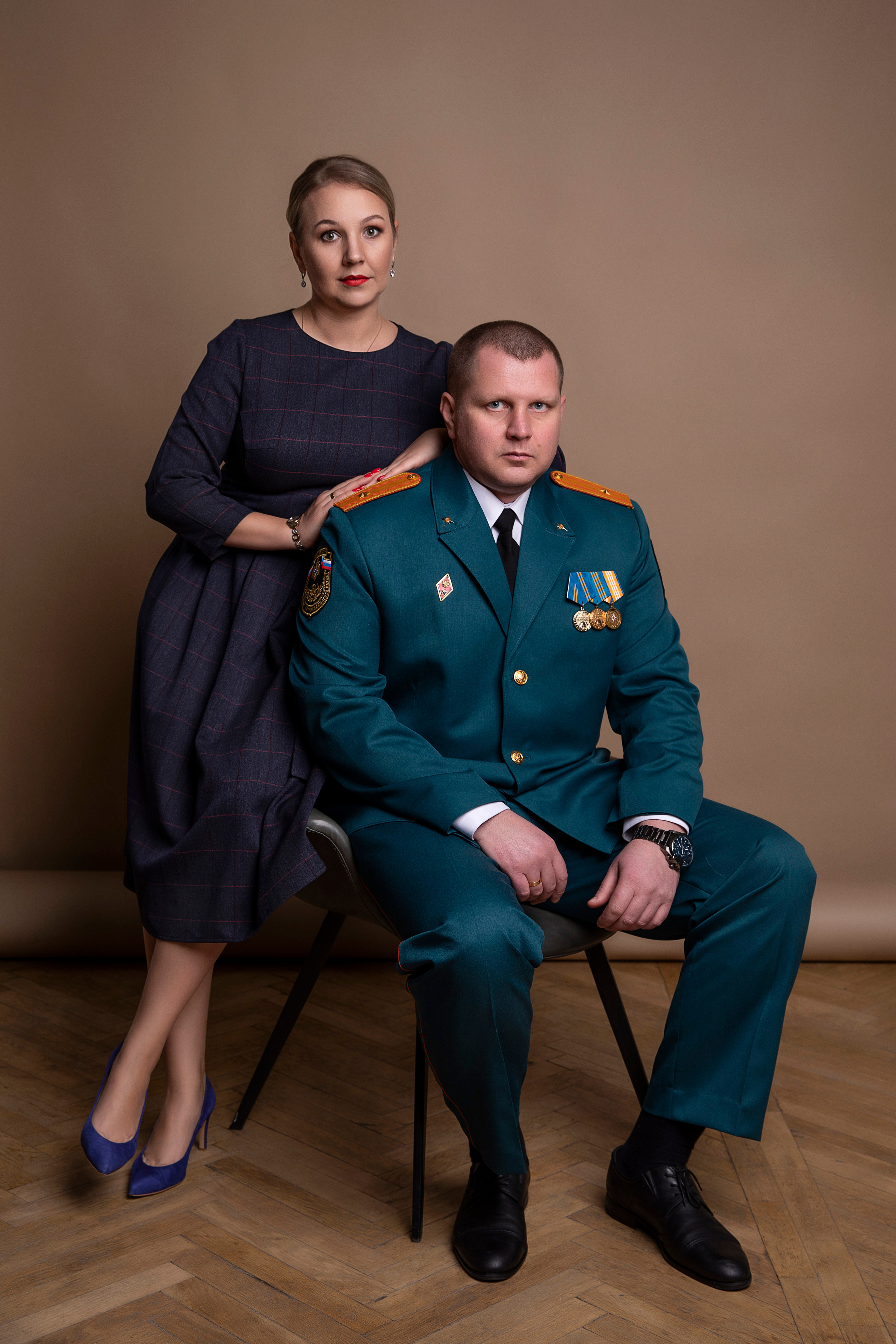 Рената и Роман с дочерьми. Фотостудия Gaga. Семейный и школьный фотограф Катерина Голубева