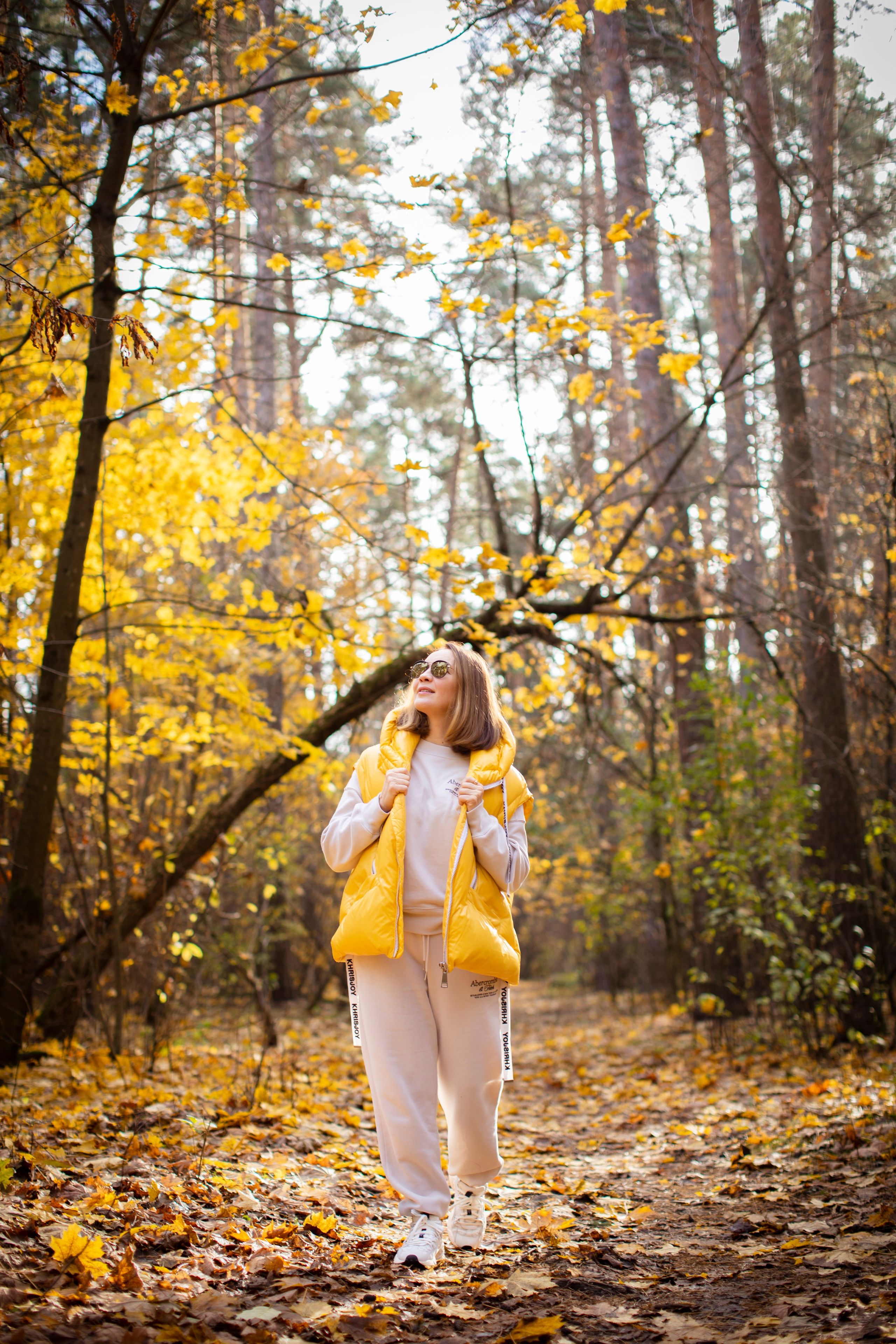 Елена и золотая осень. Фотограф Наталья Штукина