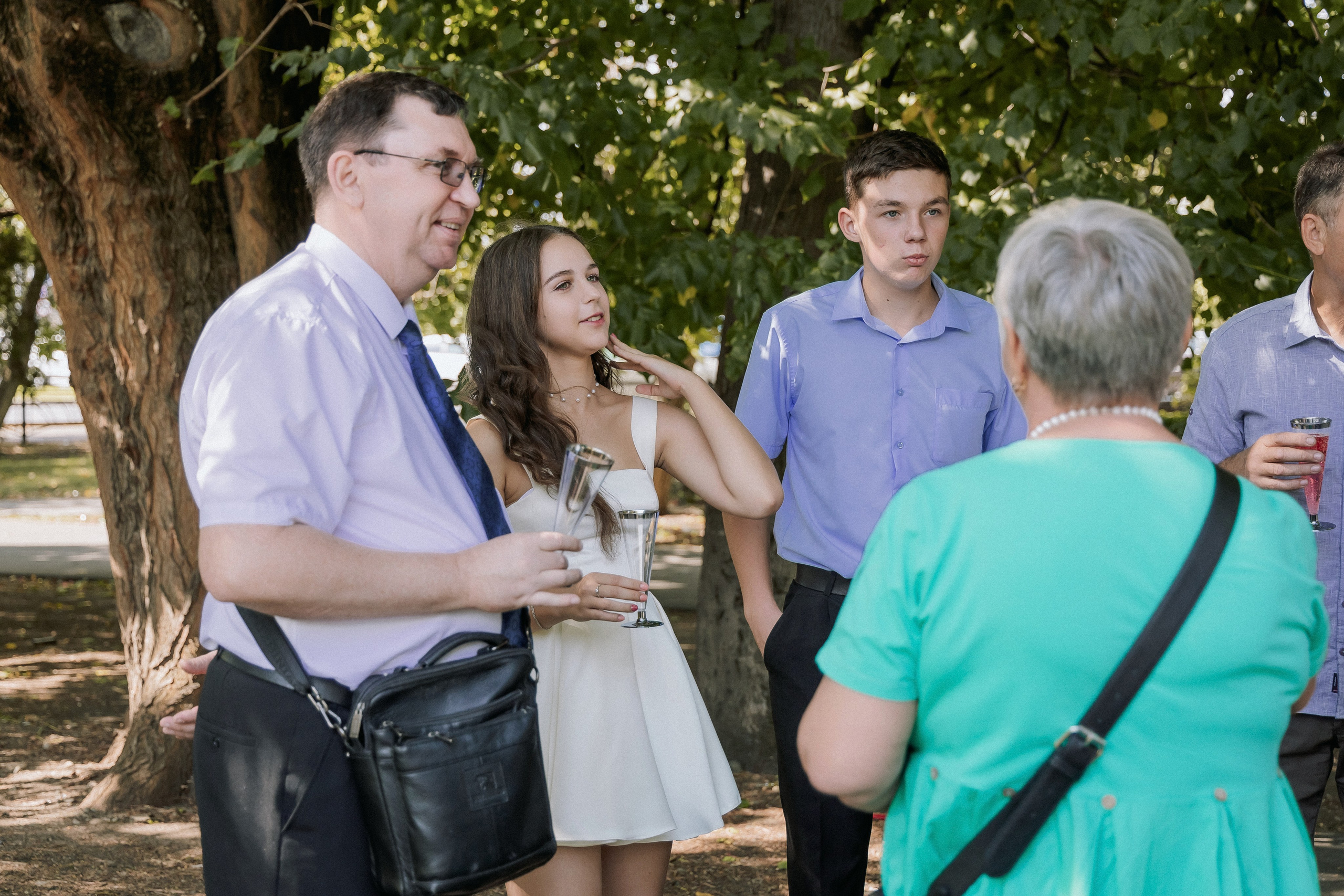 Свадебная прогулка Екатерины и Евгения. Свадебная фотография. Арина Рубах