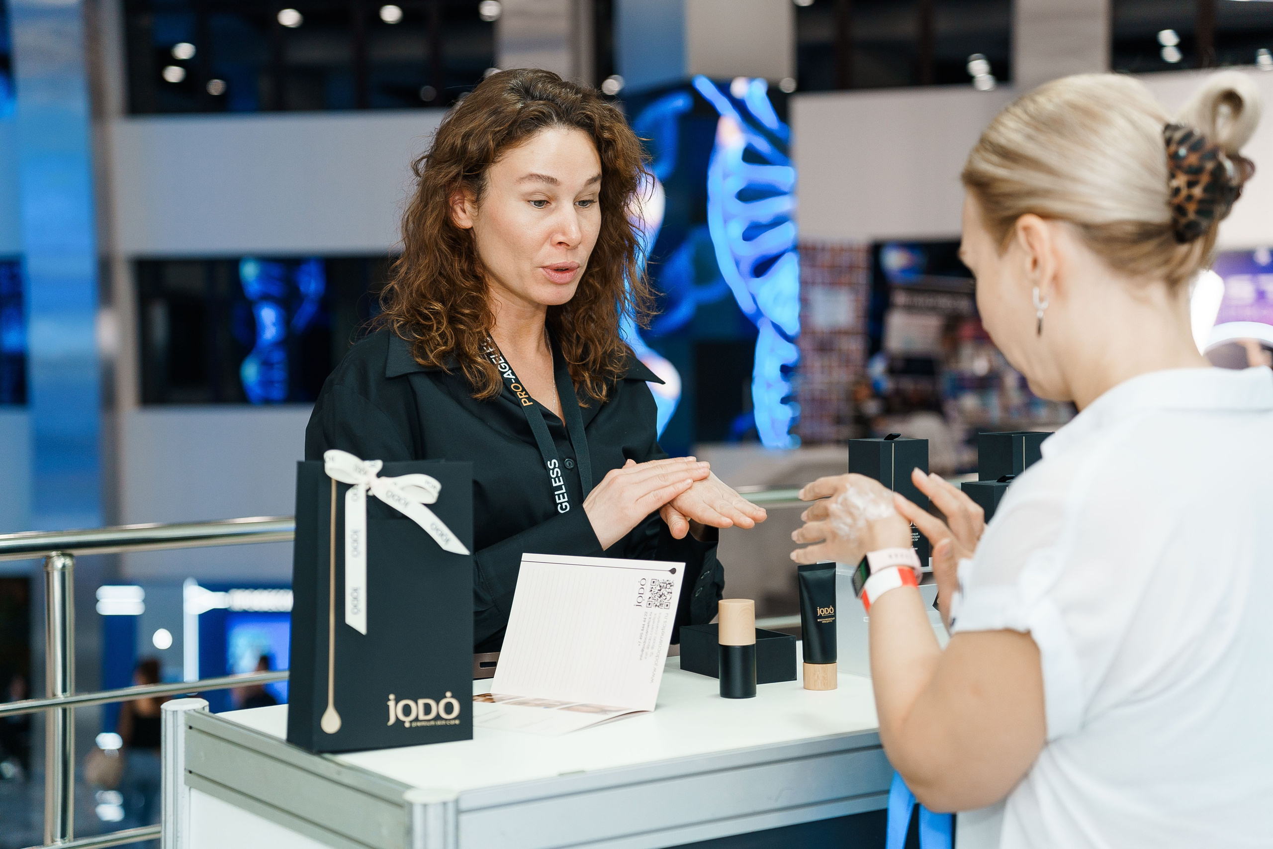 СТЕНДЫ. PRO-AGELESS