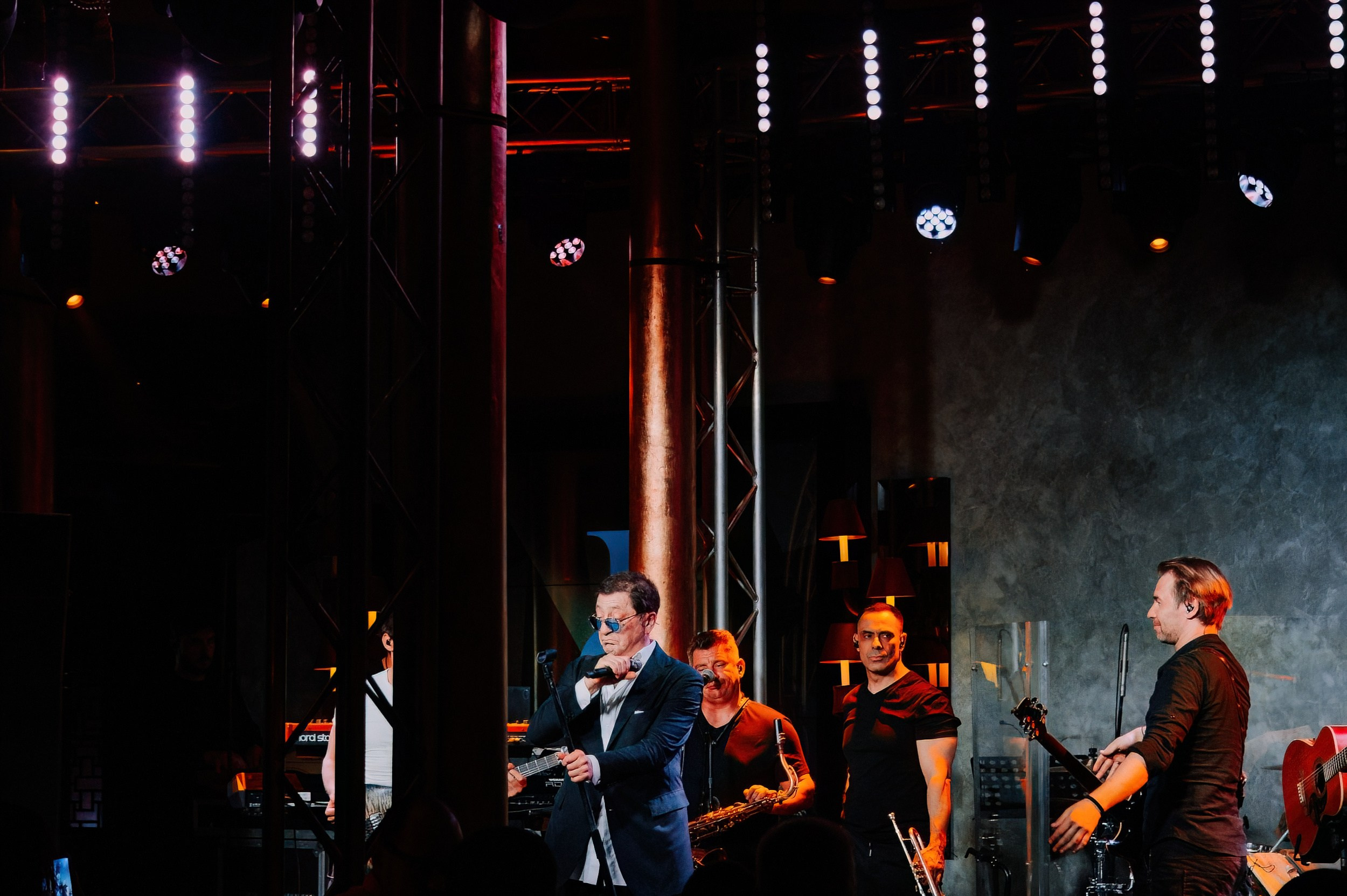 After-party ПМЭФ-2024. Григорий Лепс. в Buddha-Bar. Коммерческий фотограф в Санкт-Петербурге Анна Кобзарь