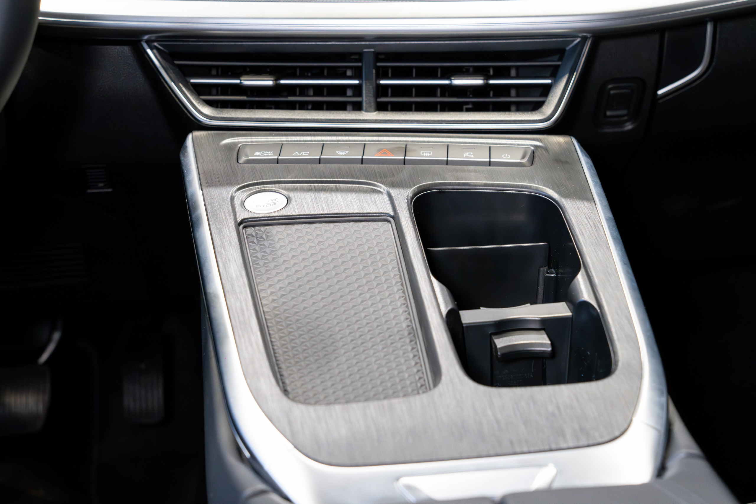 Авто. Видеограф Алексей Жарков