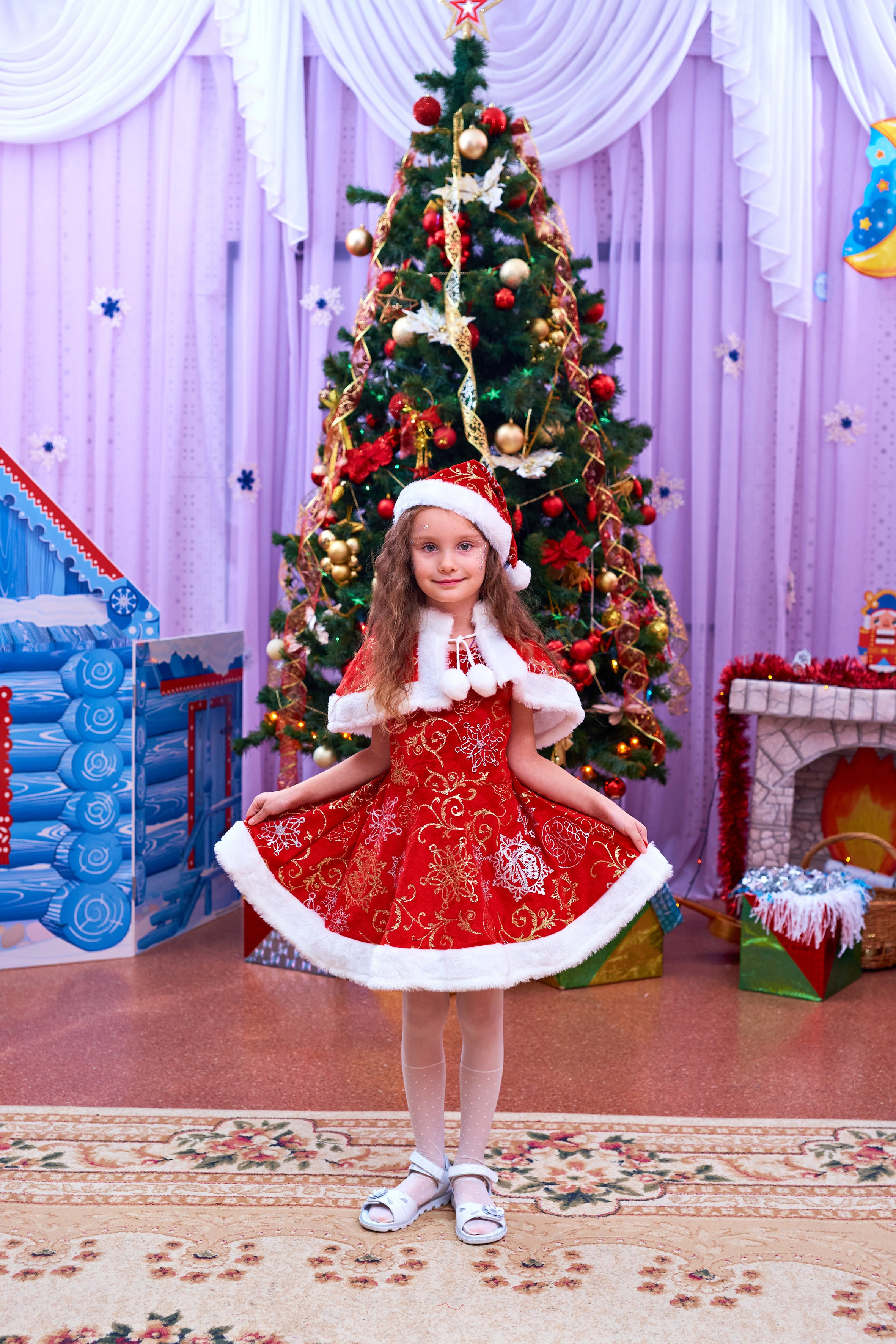 Новогодние утренники. Childrenfoto.ru