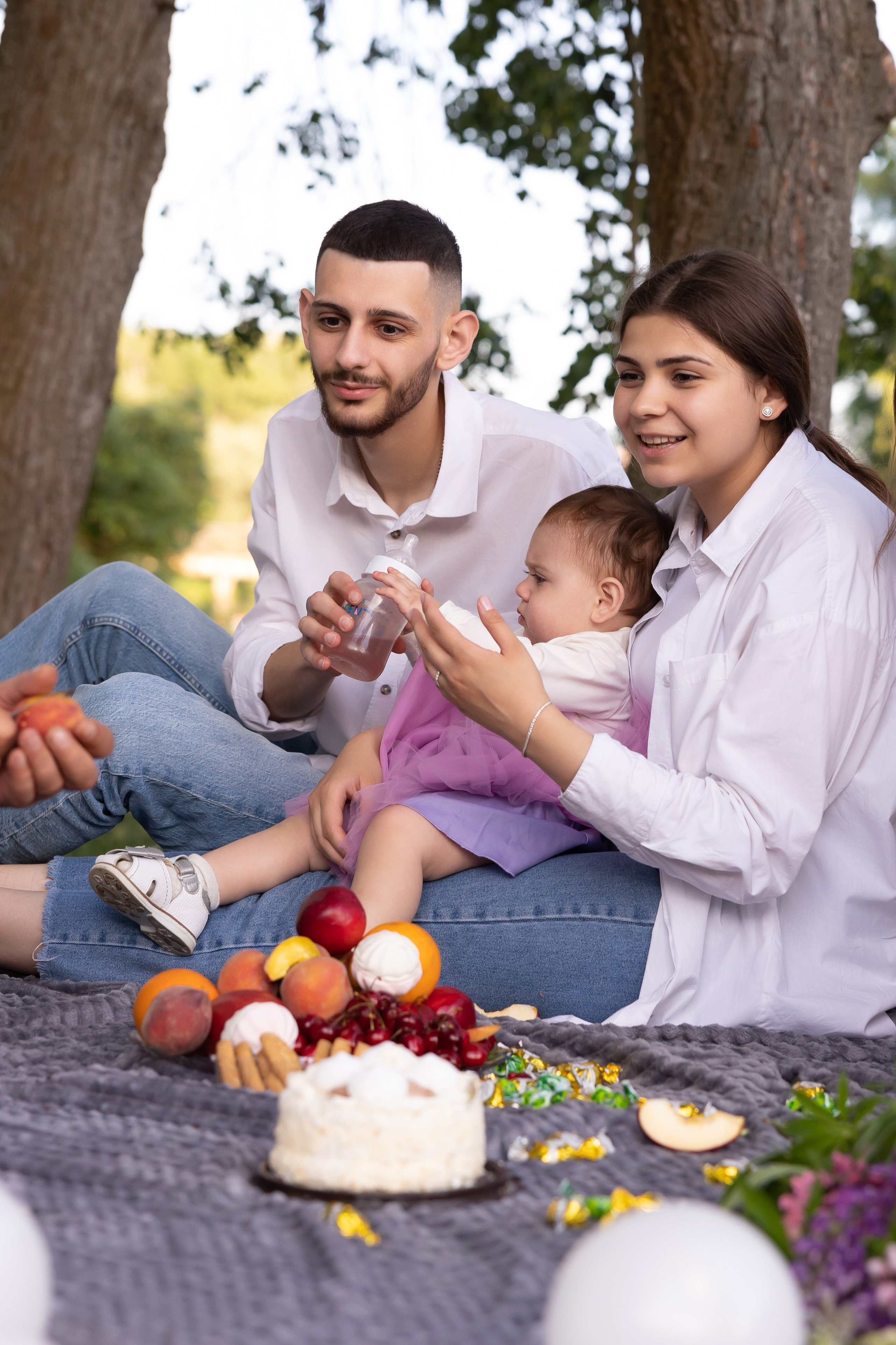 Прогулка в парке. Сказочный фотограф для Вас и Вашей семьи