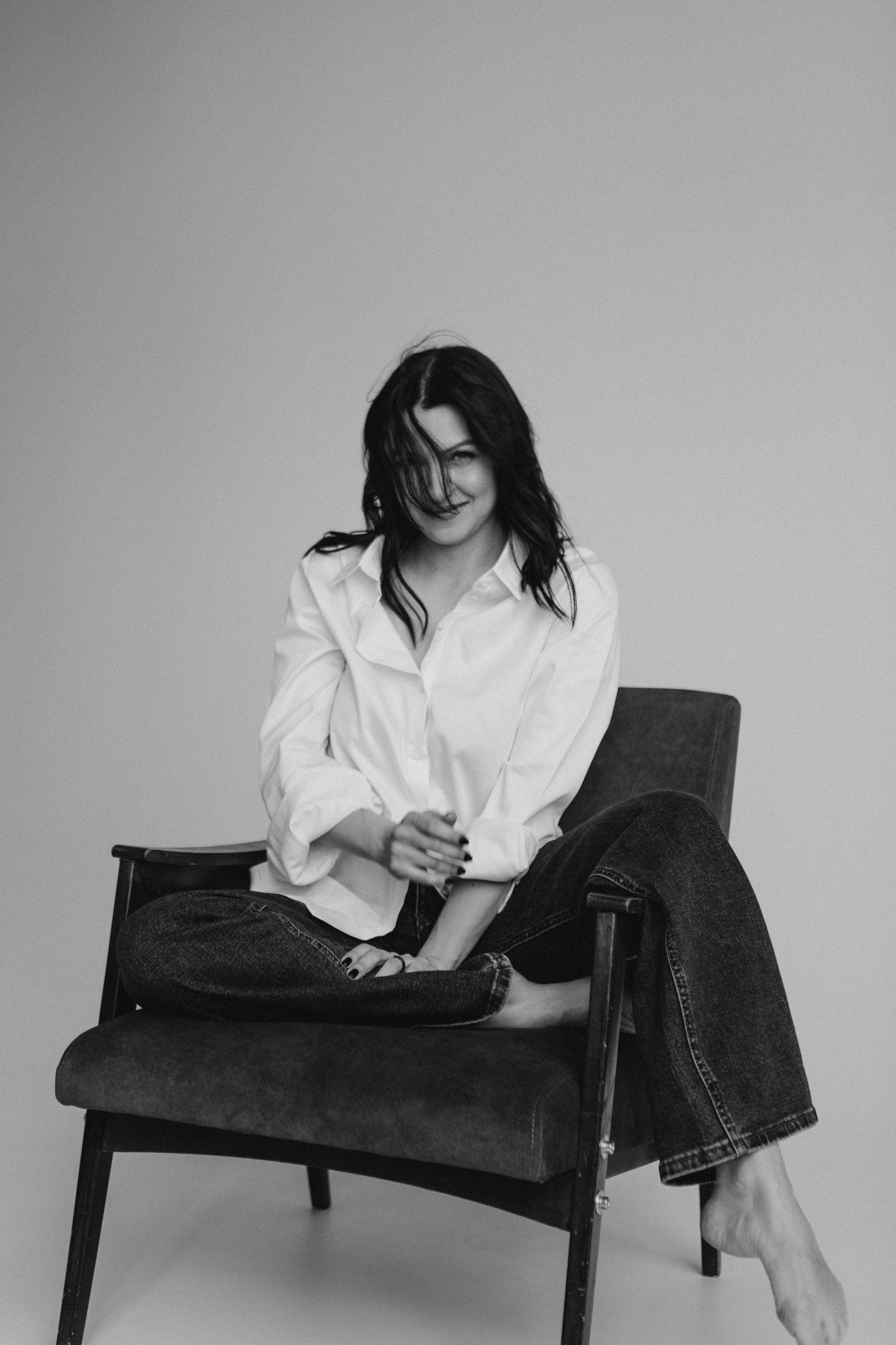 Анна ч/б. Главная