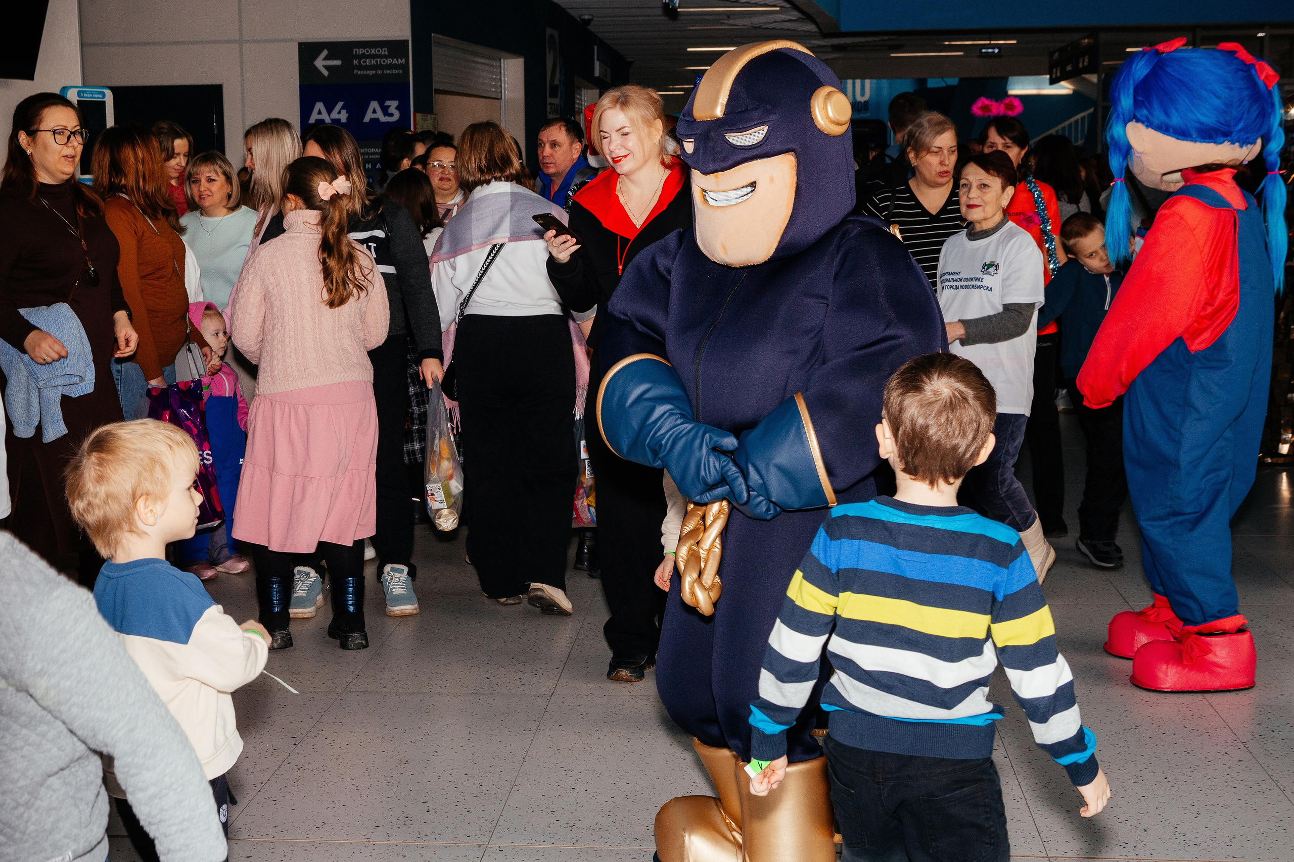 Благотворительный НГ. Фонд Завтра. Контент фотограф, съемка для маркетплейсов, фуд съемка и репортажи в Новосибирске Ралия Галеева