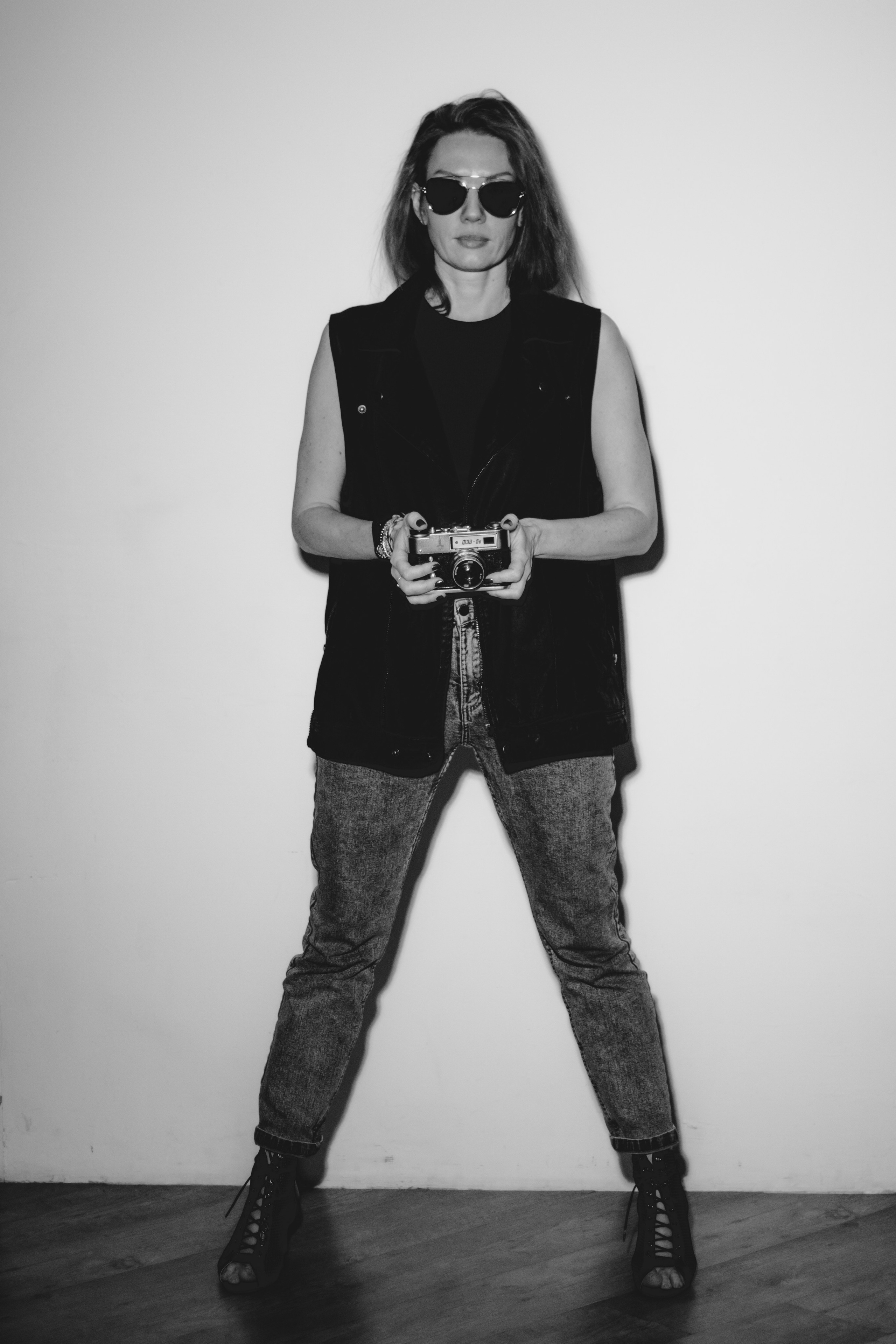 Женский портрет чб студия. Фотограф в Перми Гиренко Людмила