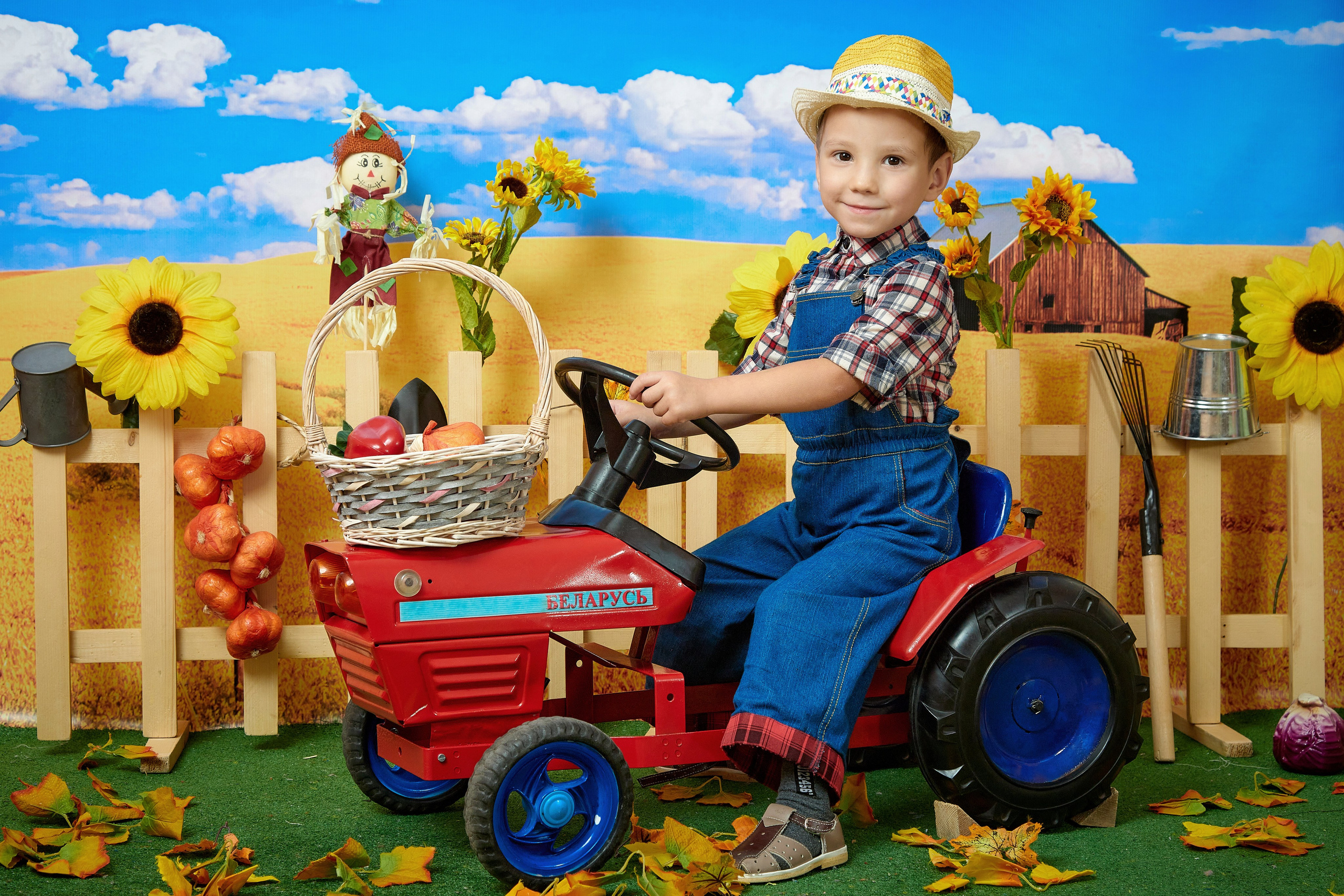 Тракторист. Детская выездная фотостудия