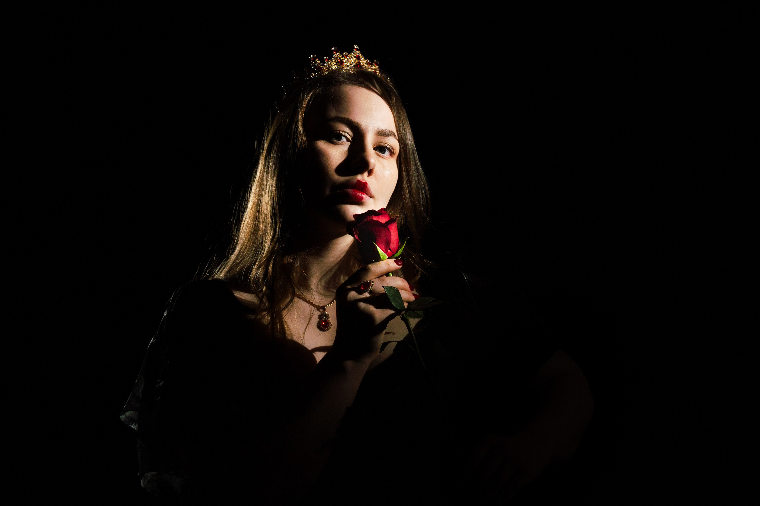 Вика и «низкий ключ». Портретный, репортажный и свадебный фотограф в Екатеринбурге Денис Южаков