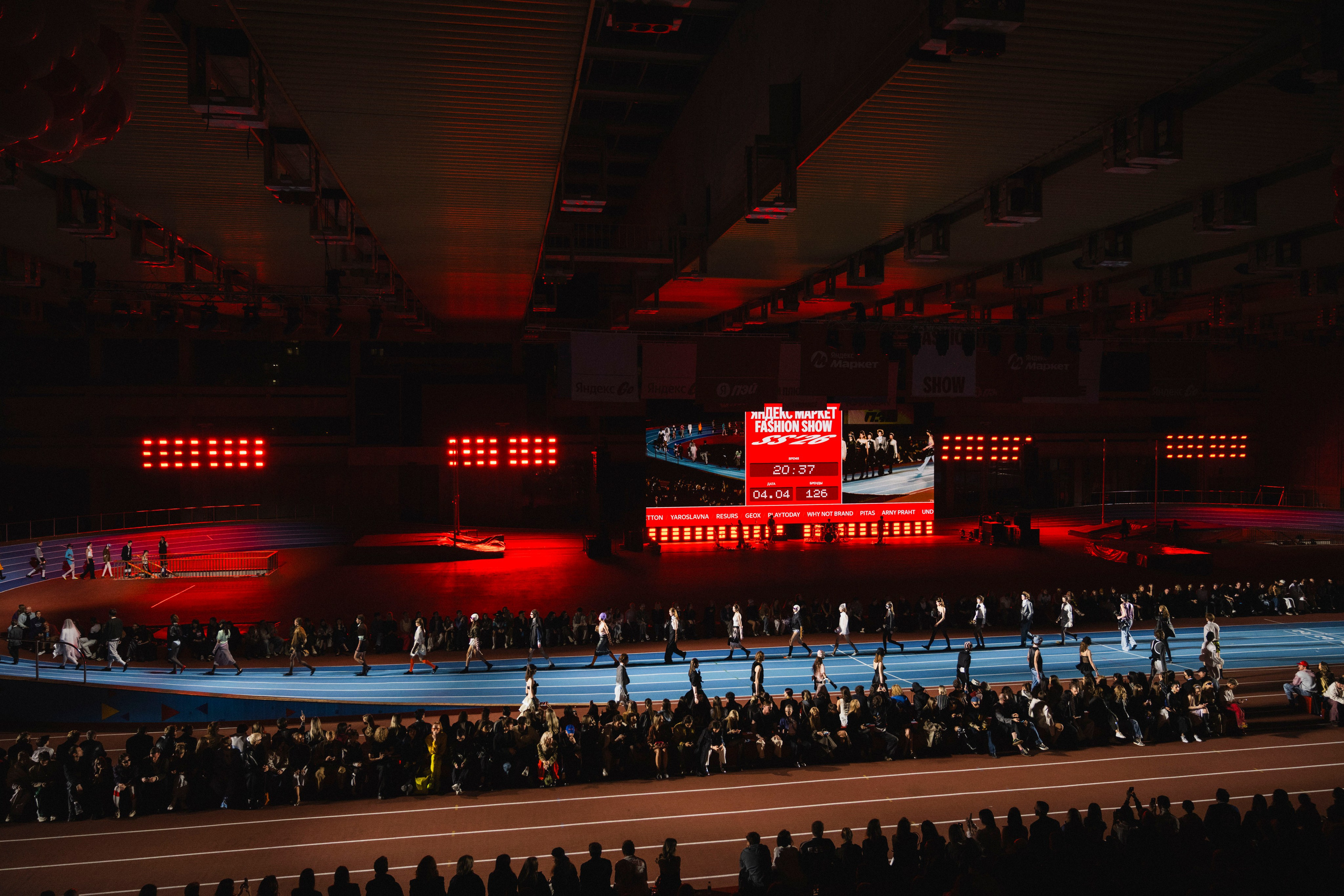 Yandex Market Fashion Show / 2026. OOPS TEAM